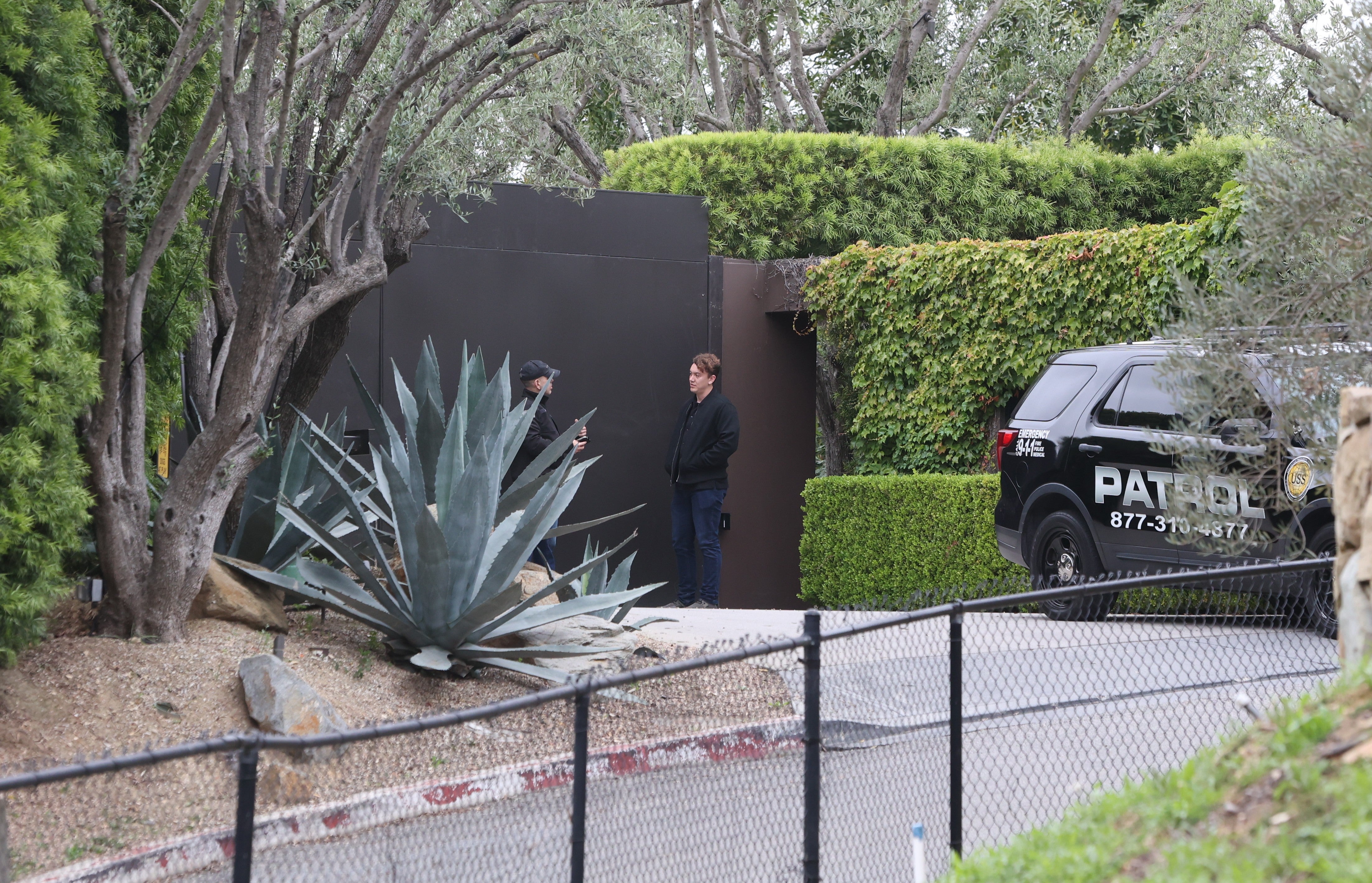 The scene outside Jennifer Aniston’s home on May 5, 2025 after a man crashed outside the front gate