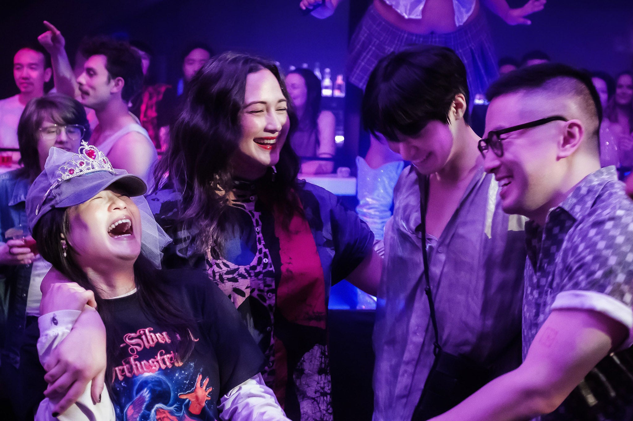 Kelly Marie Tran, Lily Gladstone, Han Gi-chan and Bowen Yang in ‘The Wedding Banquet’