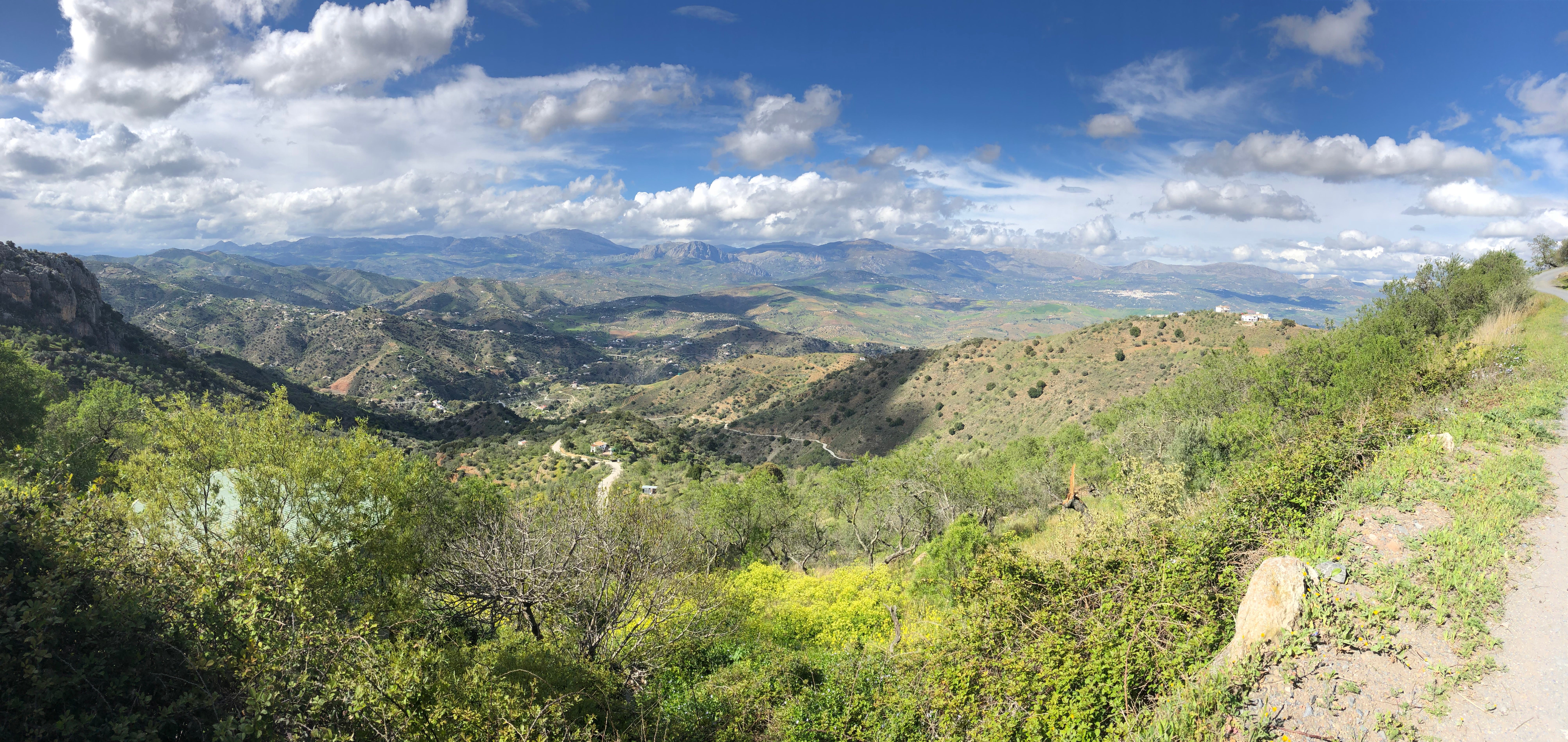 Sweeping views over the mountains surrounding Comares