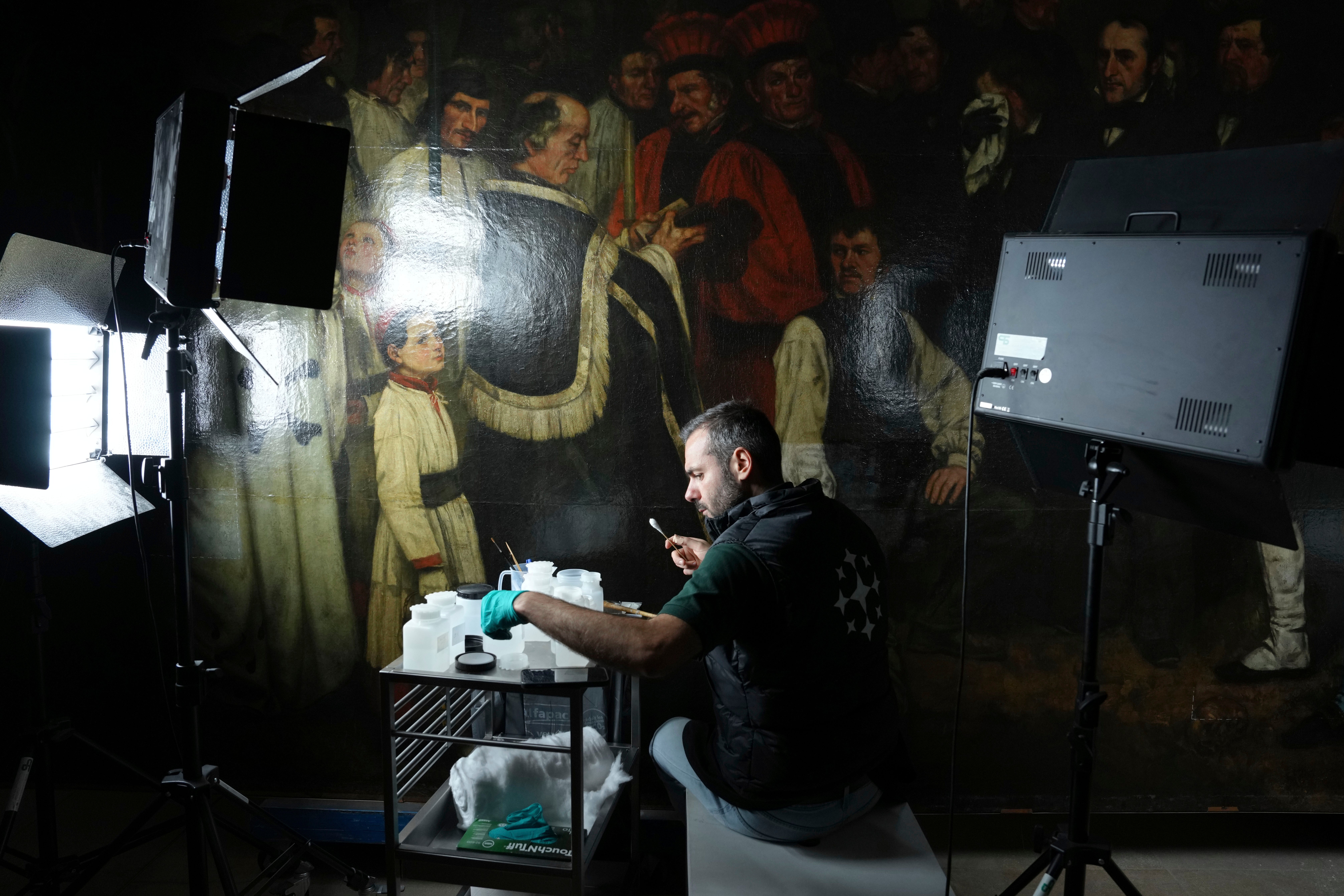 France Art Restoration