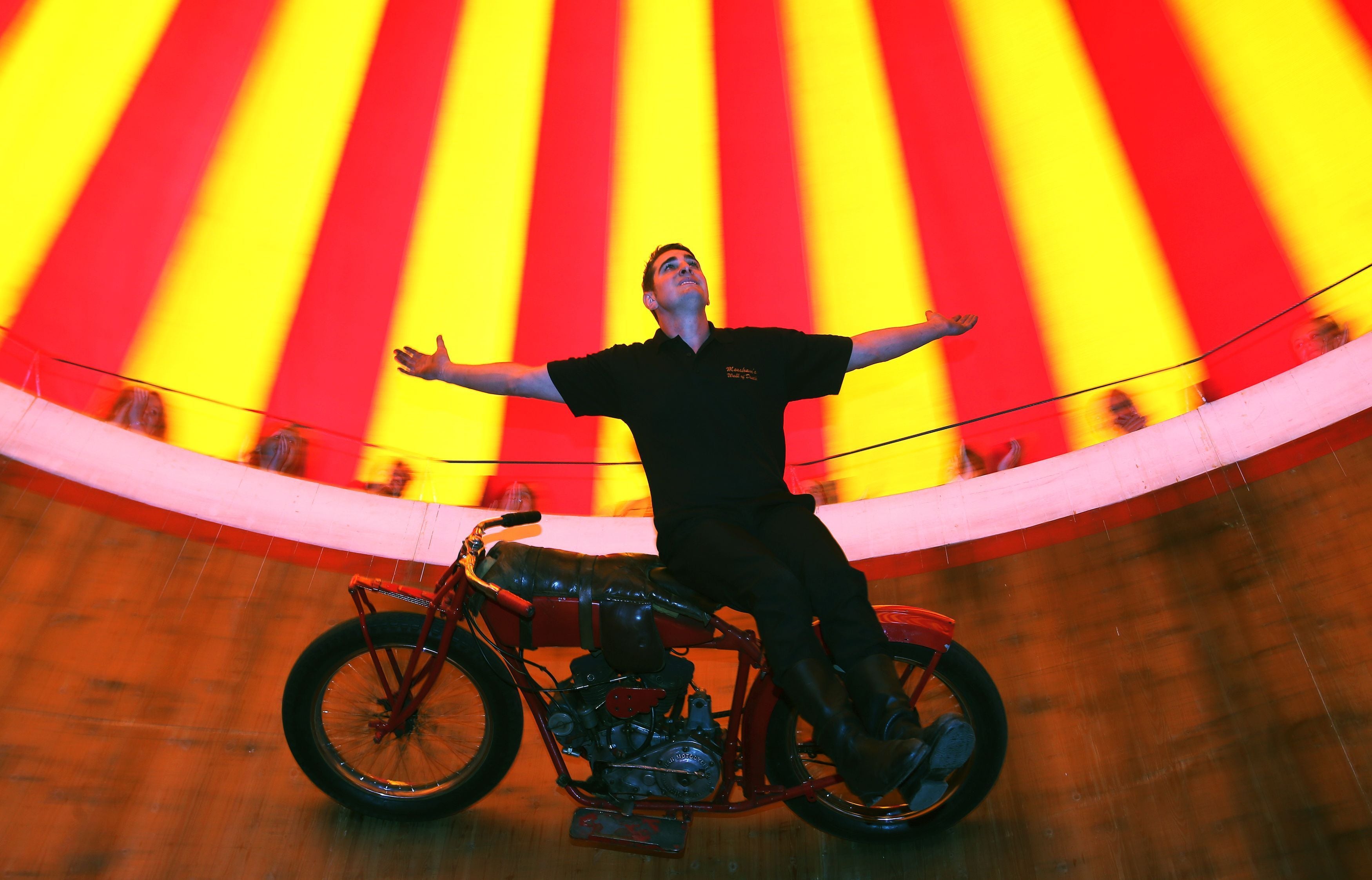 Jake Messham rides the Messham’s Wall of Death in 2015