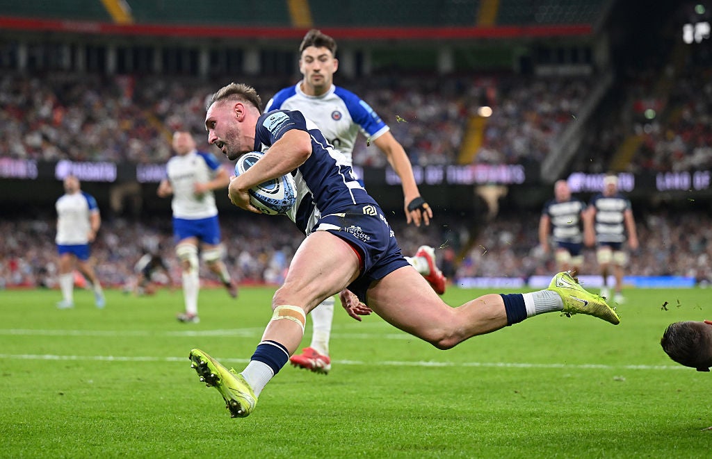 Bristol's bonus-point win took them third in the table