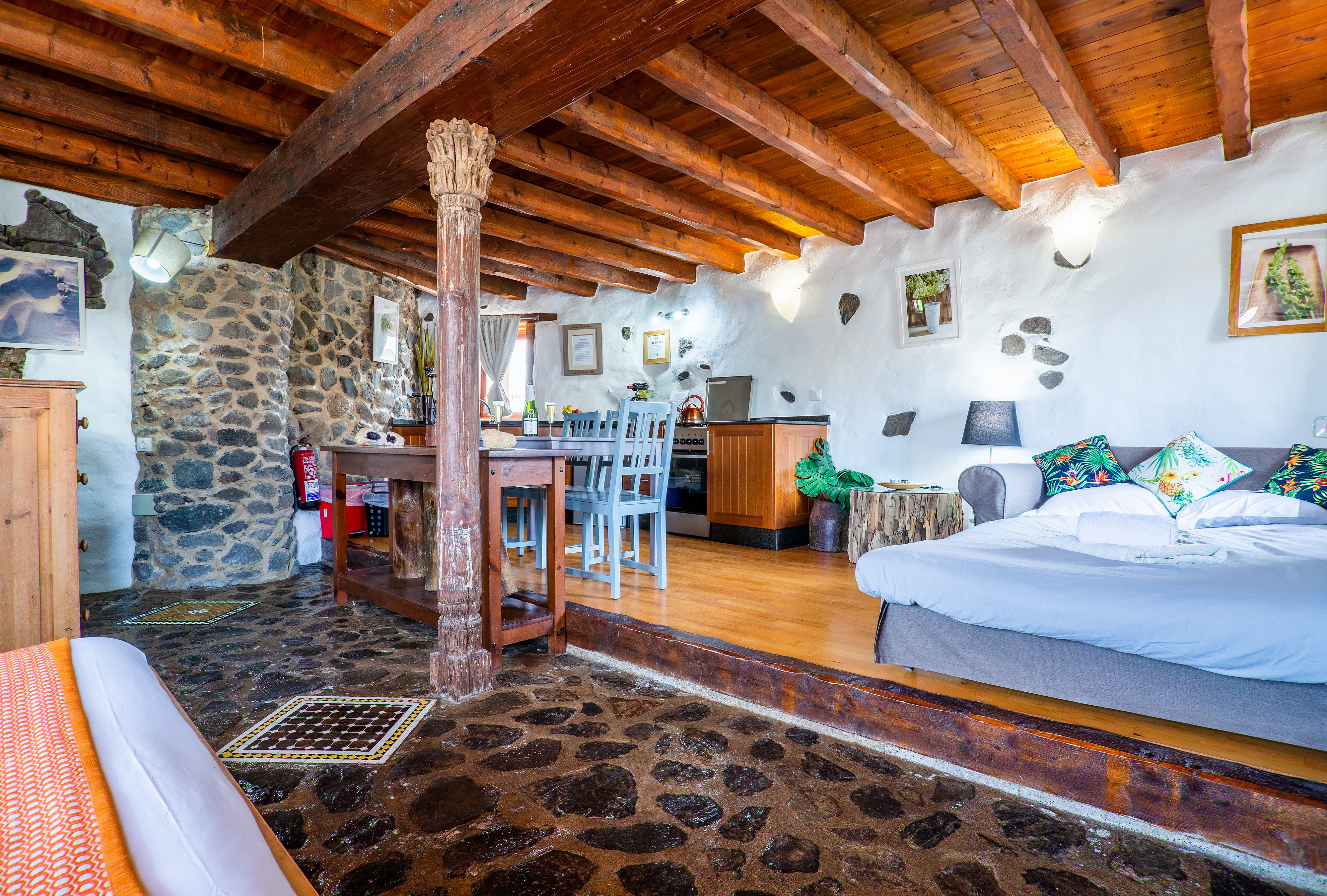 Animal lovers can visit Finca de Arrieta’s friendly donkeys and chickens and even collect fresh eggs from the hen-house