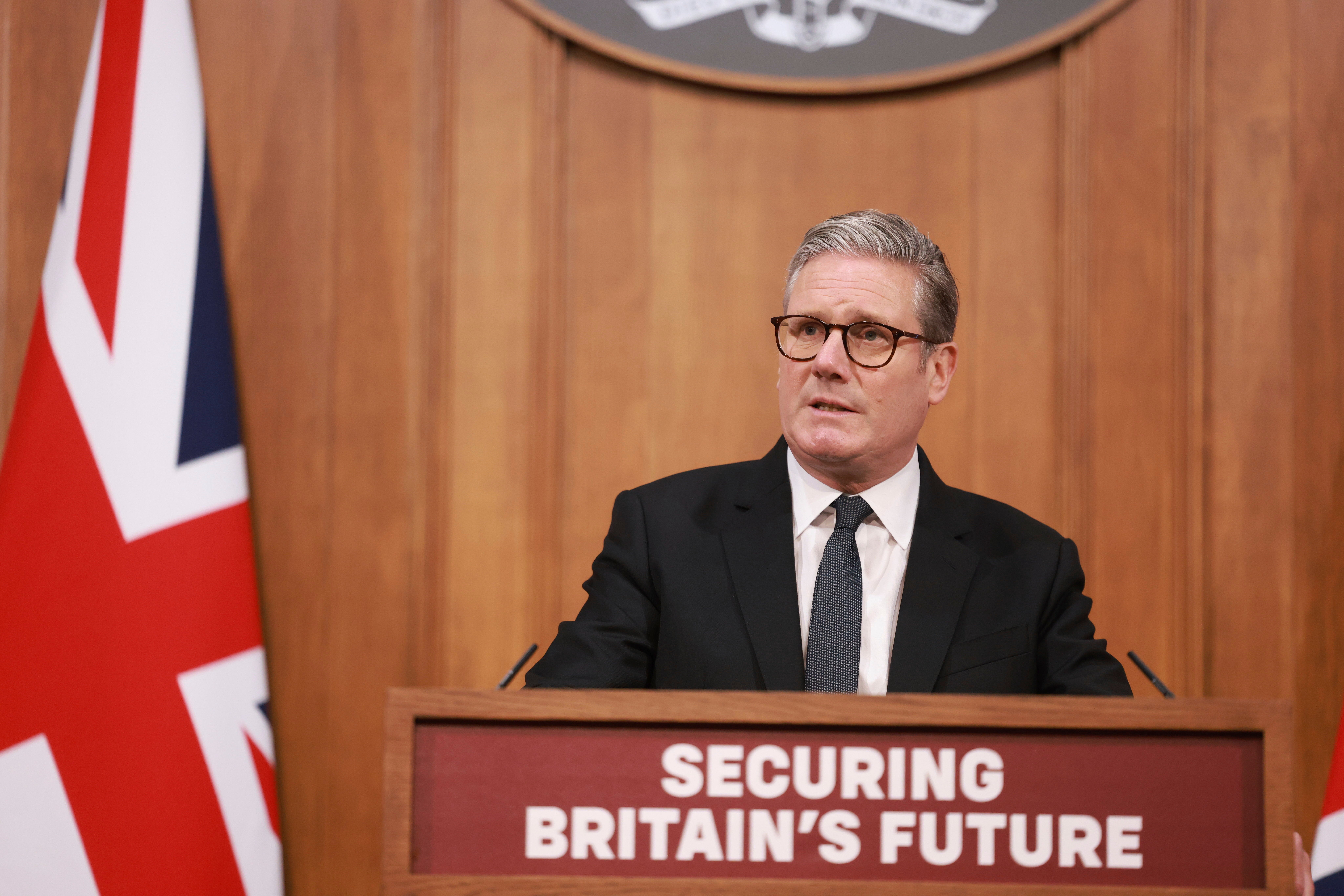 Starmer unveils his white paper on immigration in Downing Street on Monday