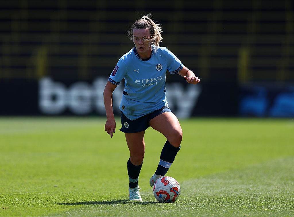 Lauren Hemp is yet to complete 90 minutes since returning from a knee injury