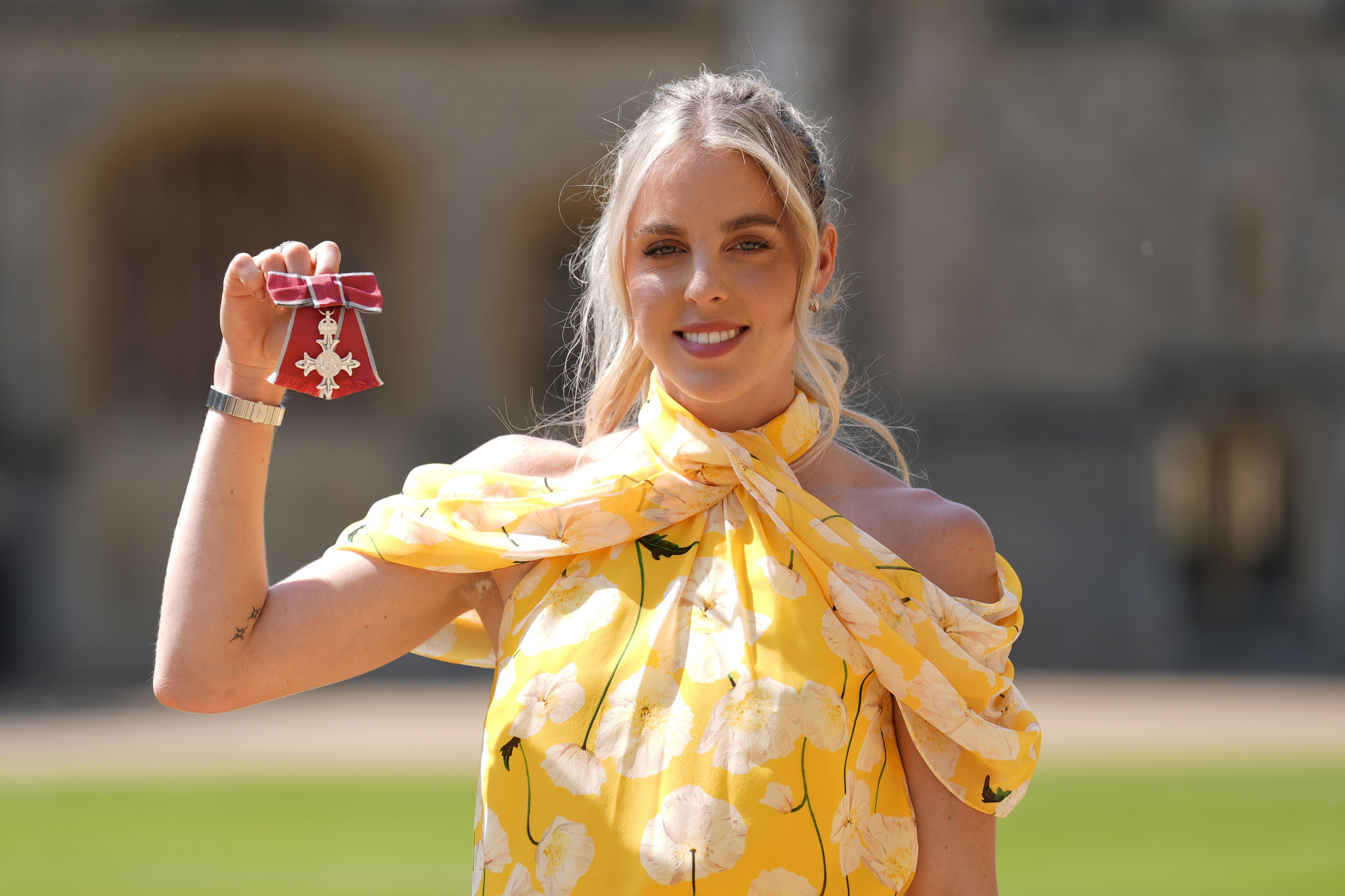 William tells Keely Hodgkinson that Princess Charlotte is keen runner