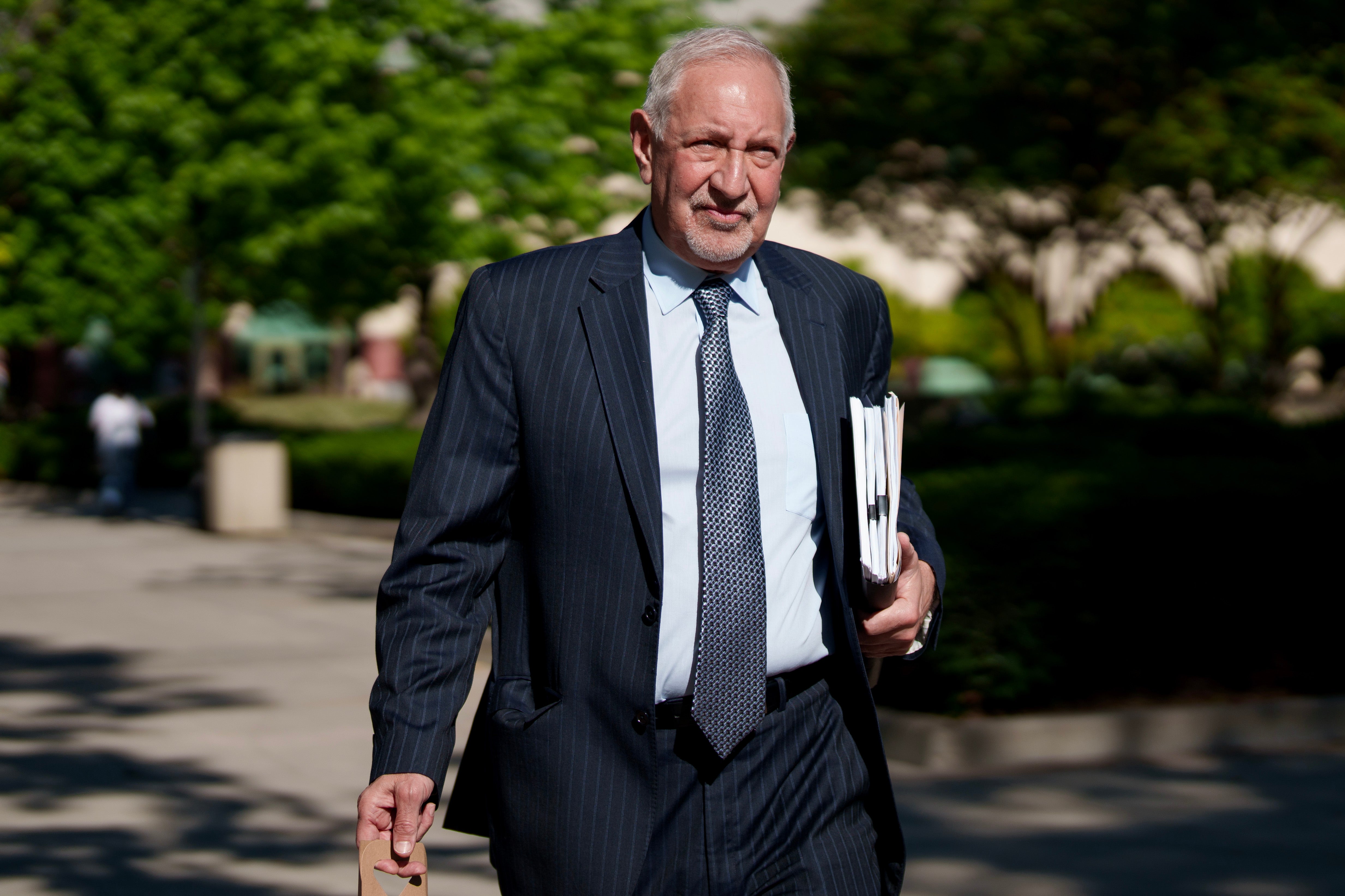 Mark Geragos, who is also currently representing the Menendez brothers, is a legal advisor for Diddy's defense team.