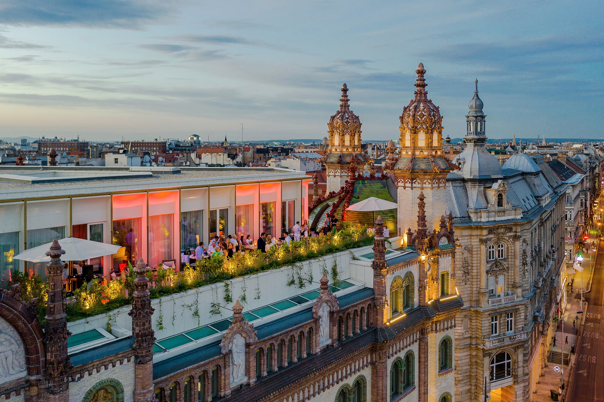 The city is full of splendour, palatial buildings and opulence