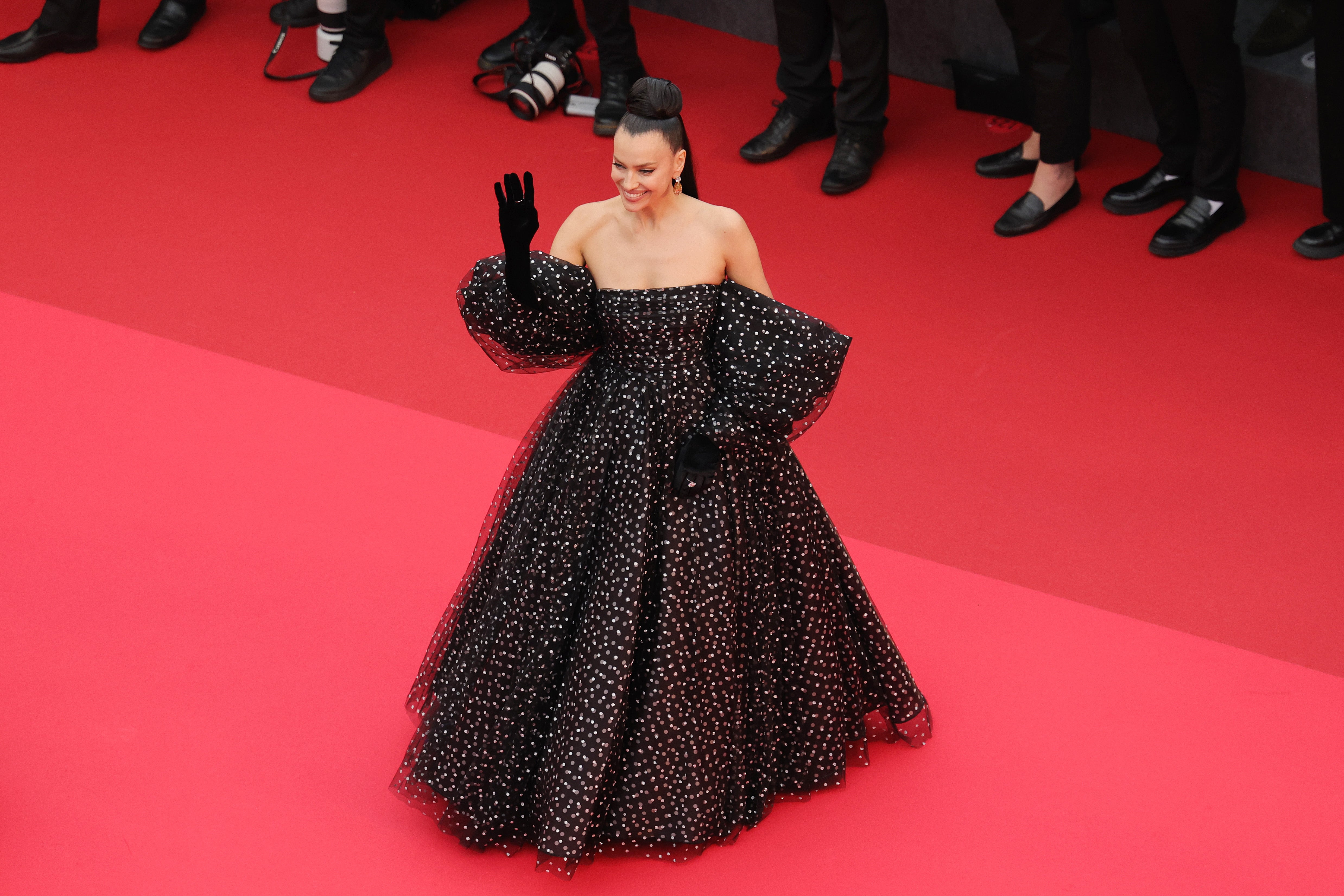 Model Irina Shayk wore Armani Privé to the ‘Partir Un Jour’ screening on Tuesday