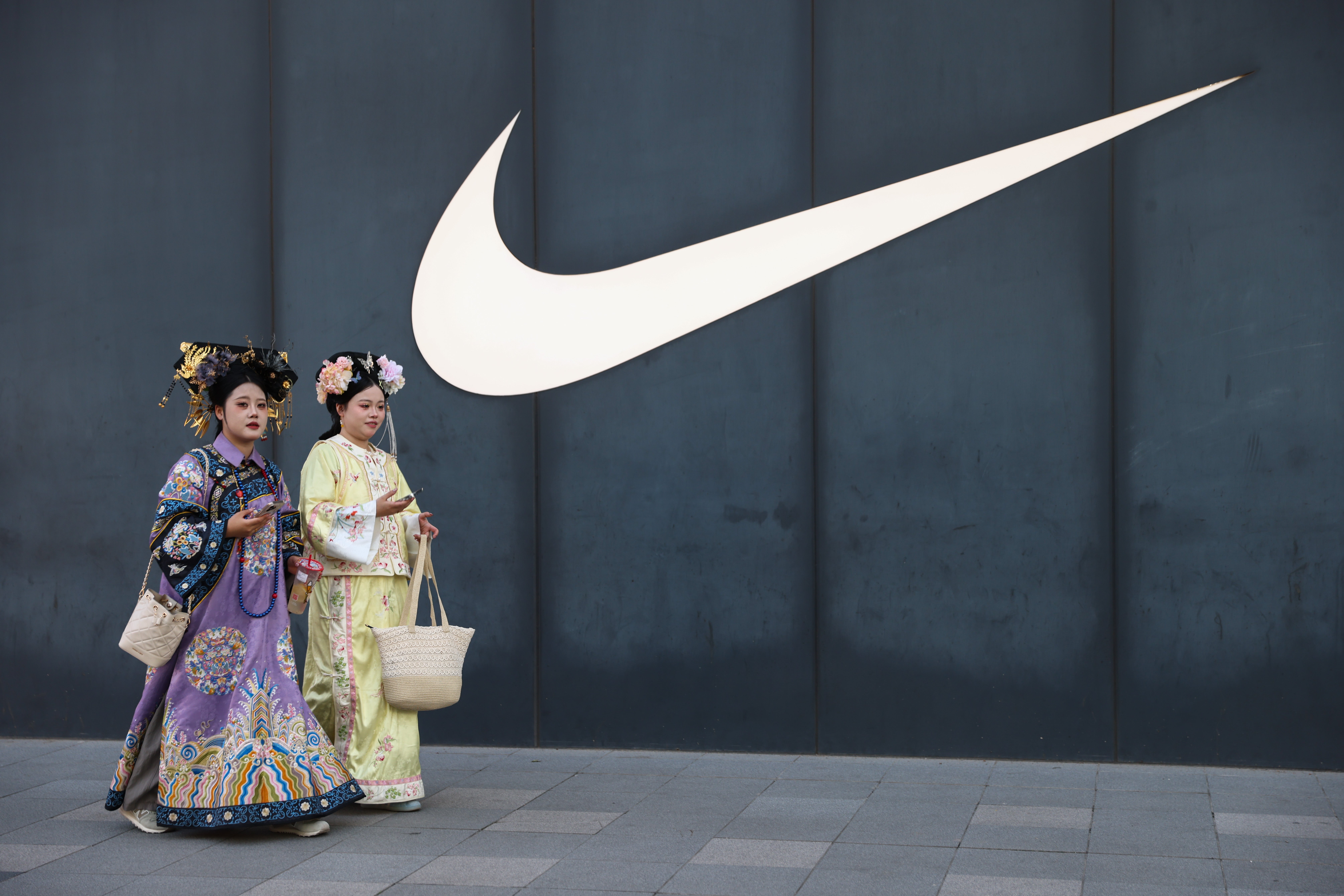 China threatens retaliation for Trump tariffs as Rubio starts first Asia trip