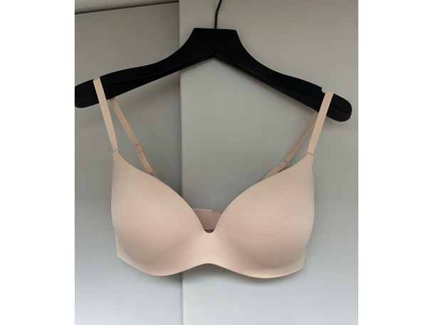 Uniqlo best comfy bras review indybest