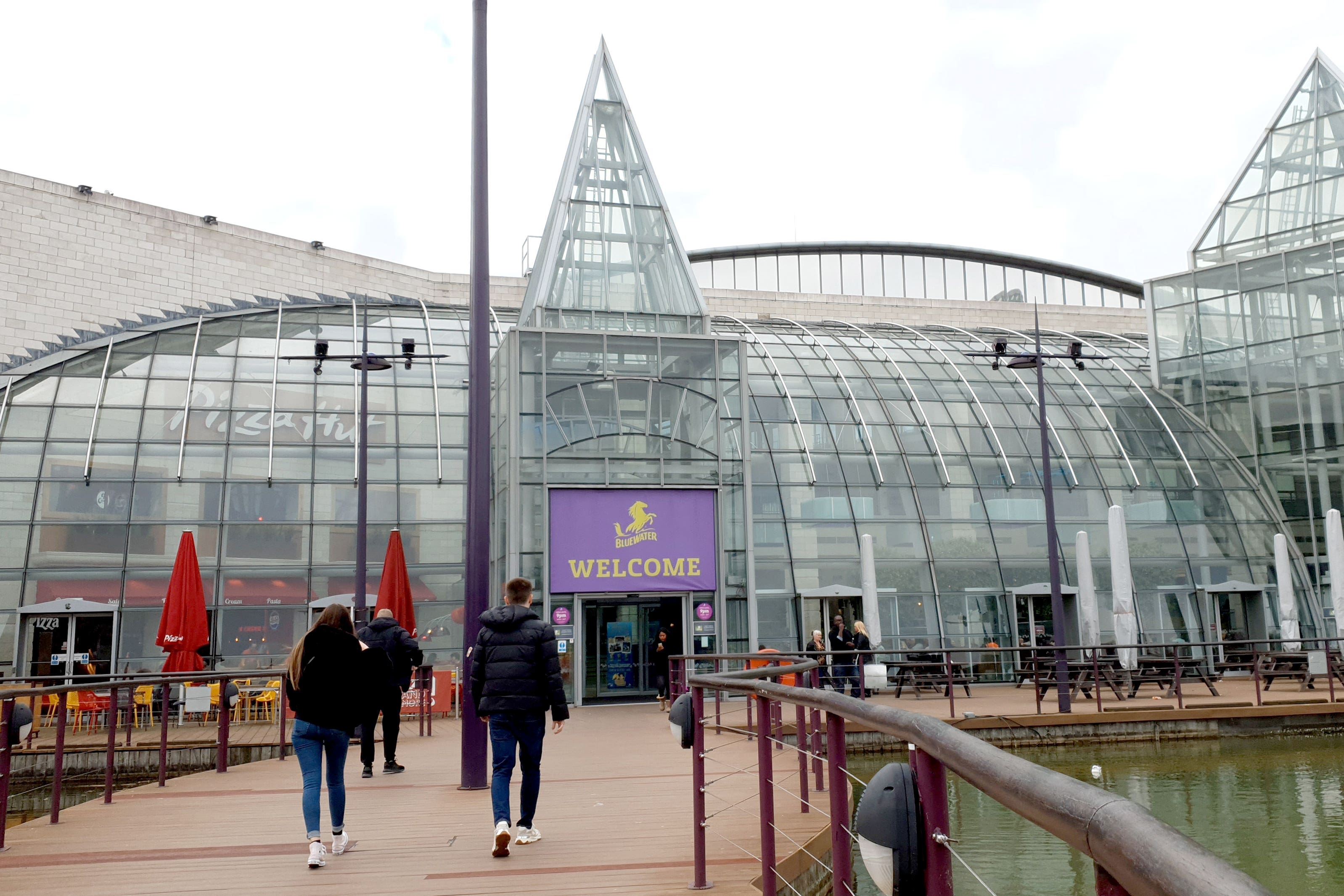 The burglary took place at Bluewater shopping centre in Kent