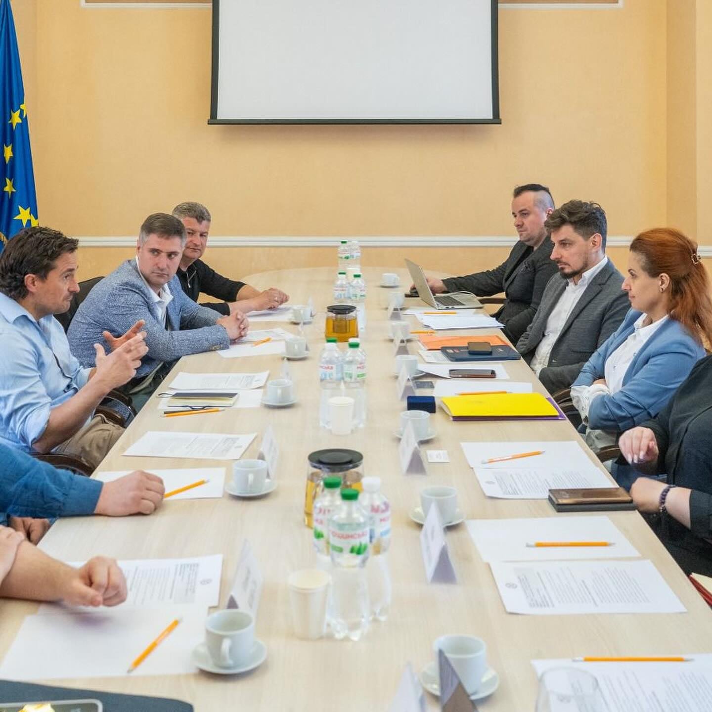 Mercer is supporting Ukraine’s veterans’ ministry in setting up a platform of support for ex-soldiers. He is pictured here speaking to officials during his visit to Kyiv in April