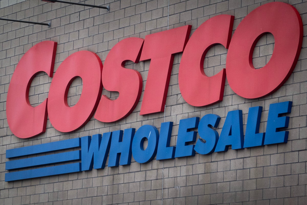 Costco adds new food court menu item — but customers say it looks ‘sad’ and ‘gross’
