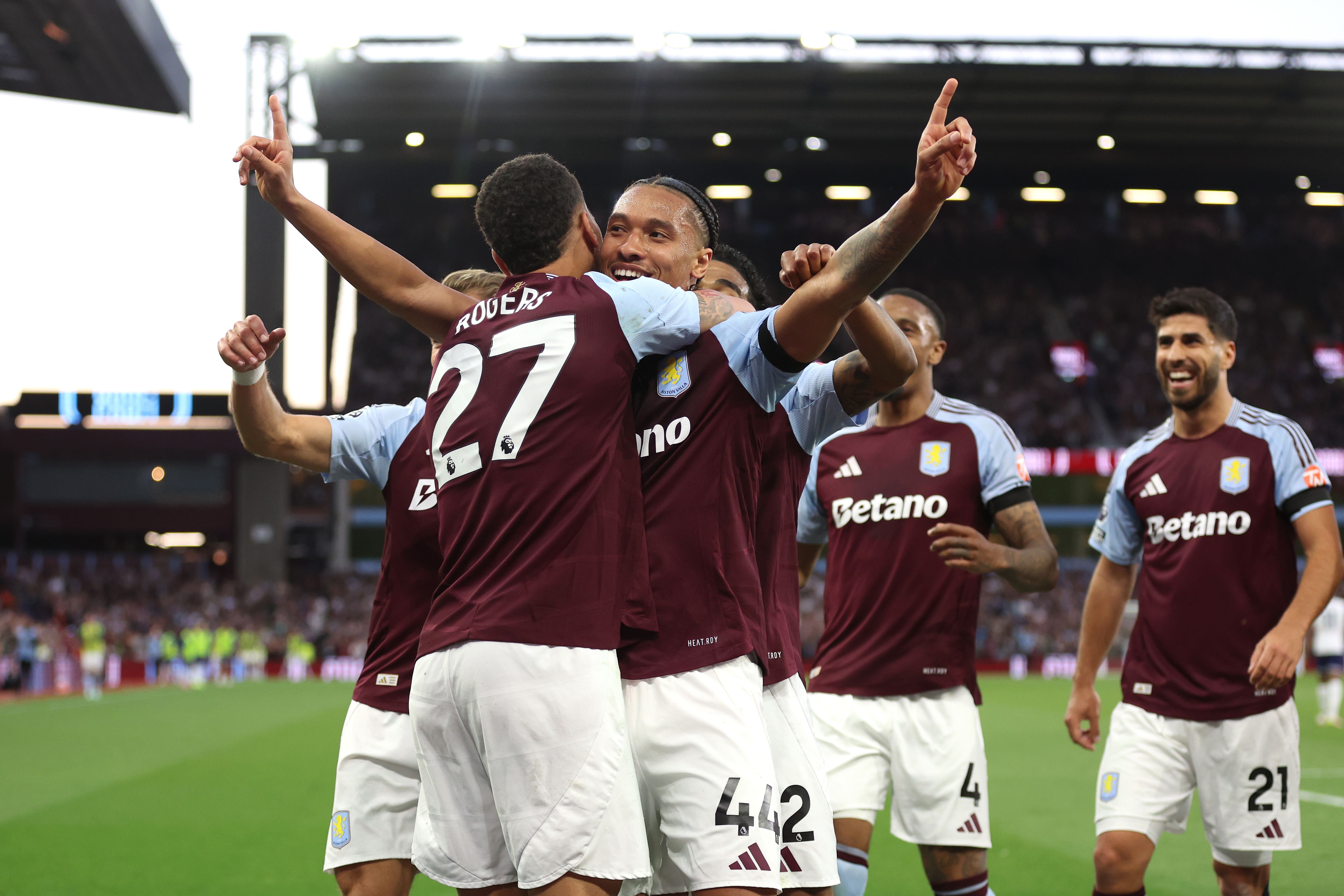 In-form Aston Villa close on Champions League return with Tottenham victory