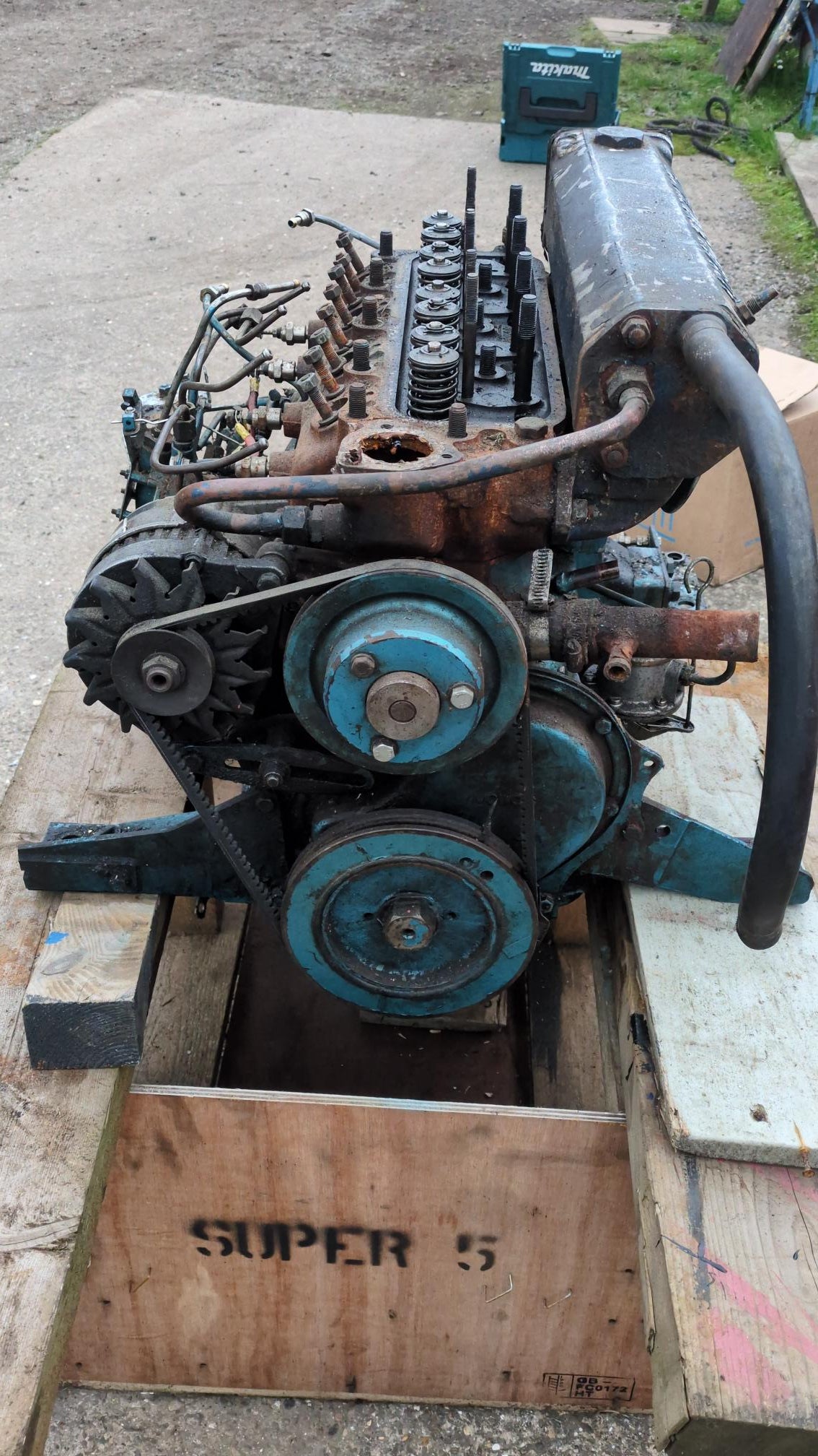 The boat’s engine before repairs