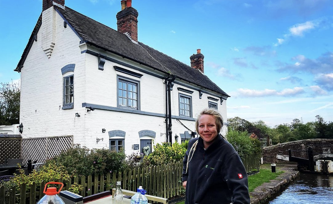 Kyrie lived in London on the boat for around 18 months