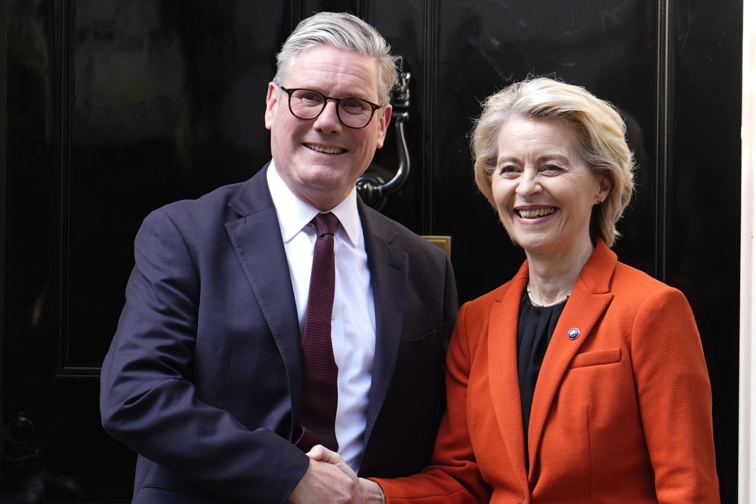 Keir Starmer with European Commission president Ursula von der Leyen