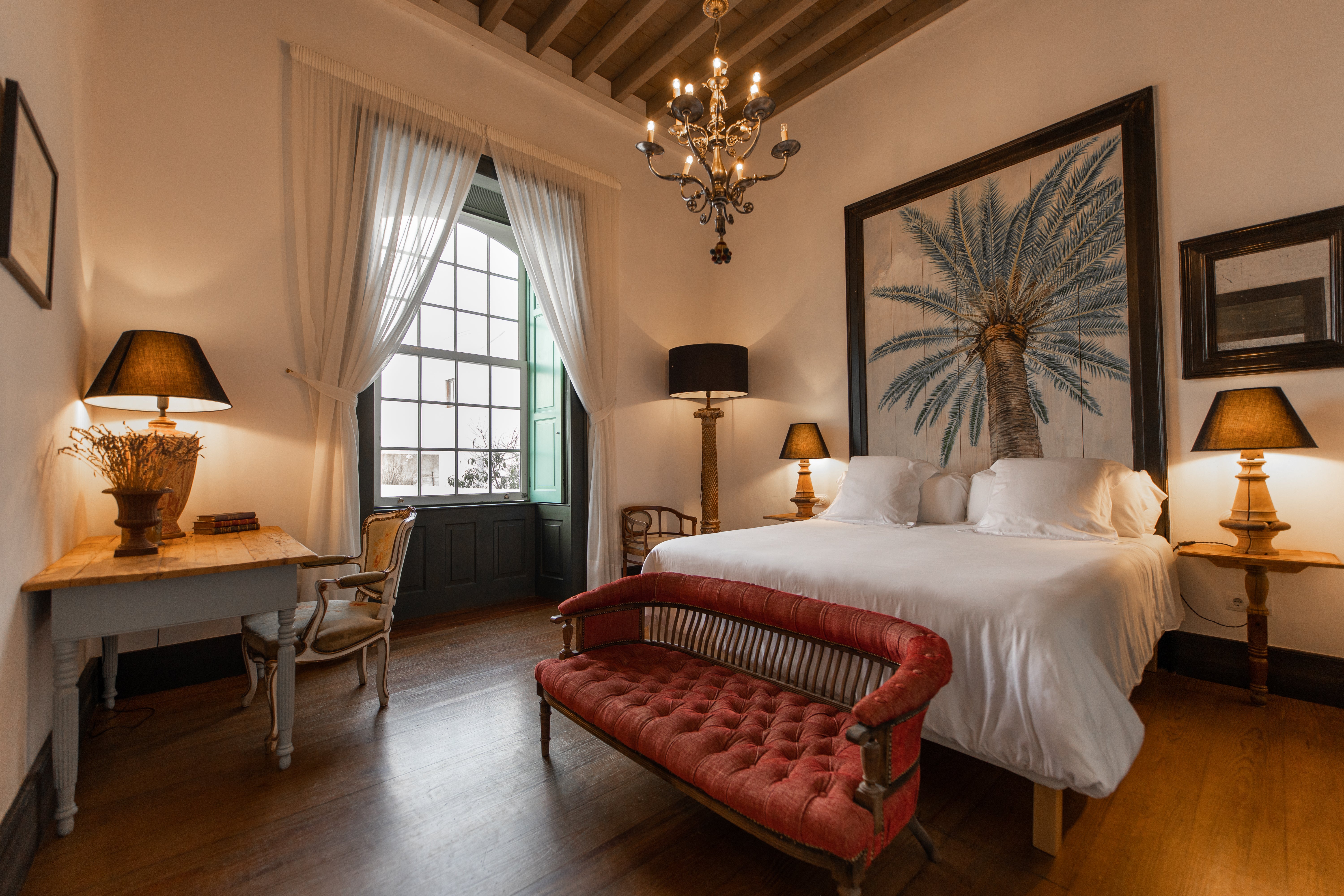 The historic La Casa de los Naranjos La Casa de los Naranjos is listed as monumental in the Heritage Register of the Cabildo de Lanzarote