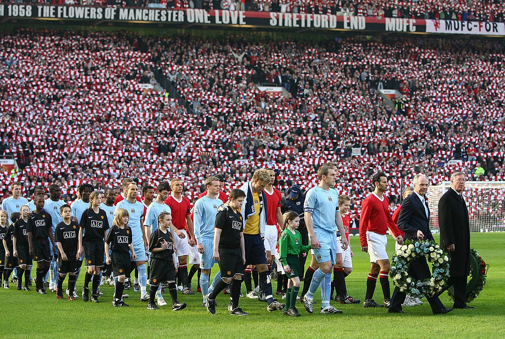 Ferguson (right) remains present at club events dedicated to ex-players and events such as the Munich air disaster