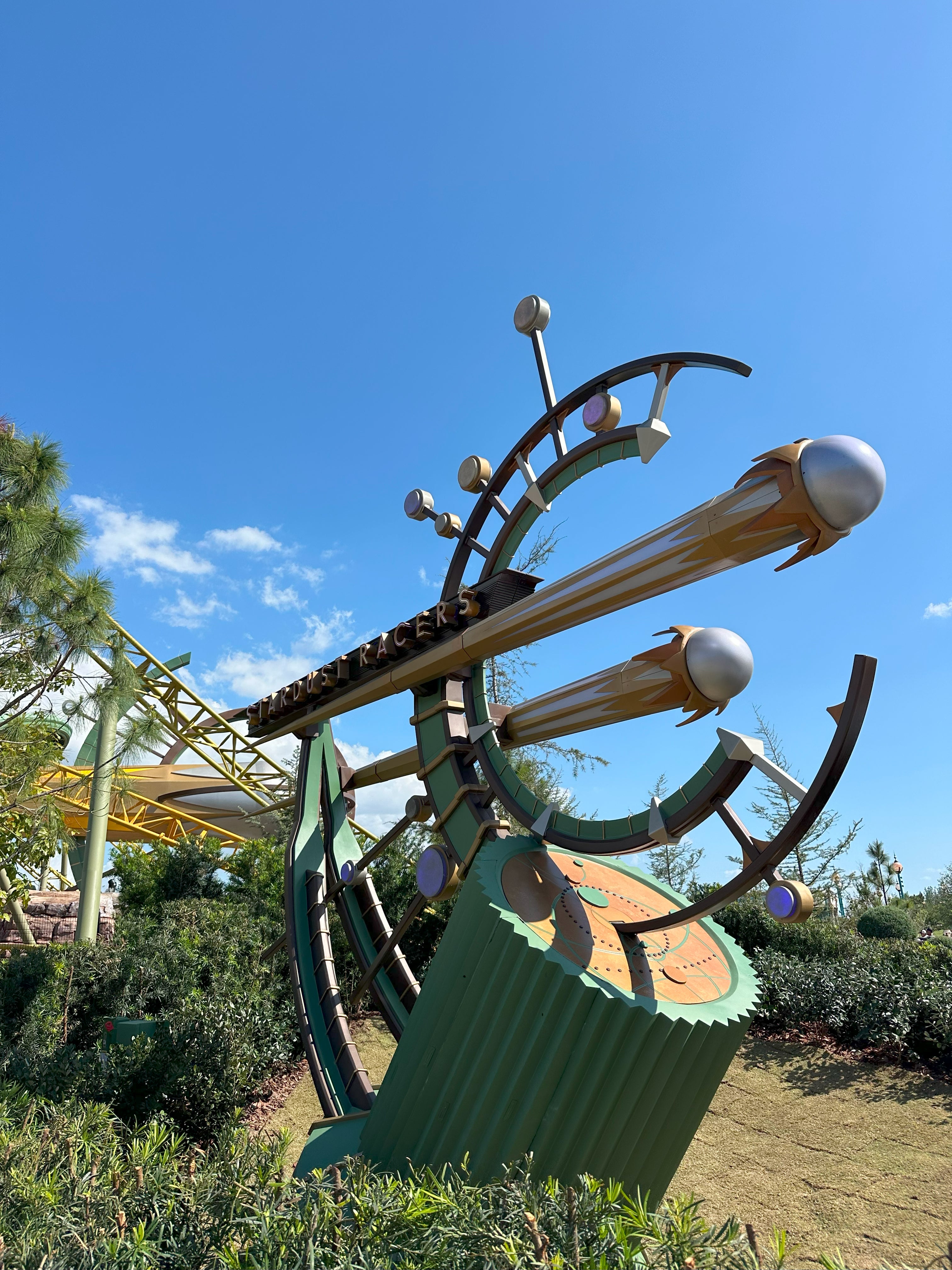 It's possible to choose the intensity of your ride on Stardust Racers