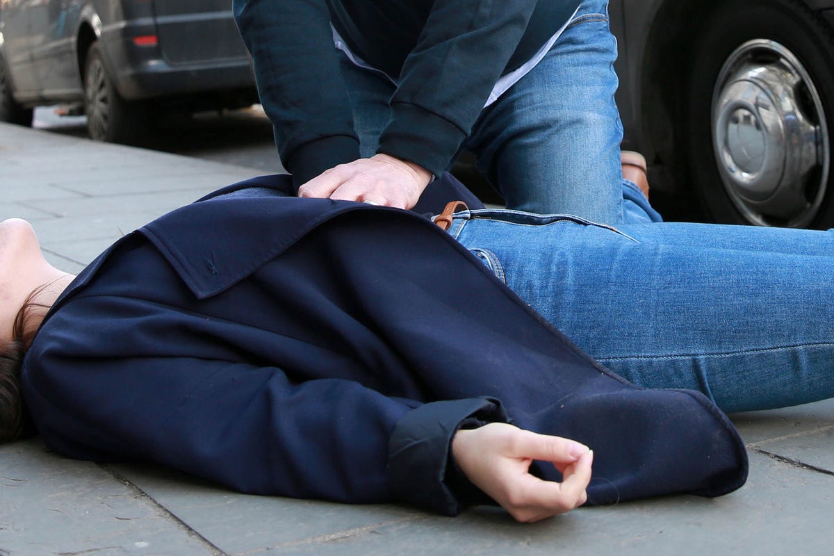 Hundreds of lives could be lost each year due to ‘first aid fear’, charity warns Hundreds of lives could be lost each year due to ‘first aid fear’, charity warns
