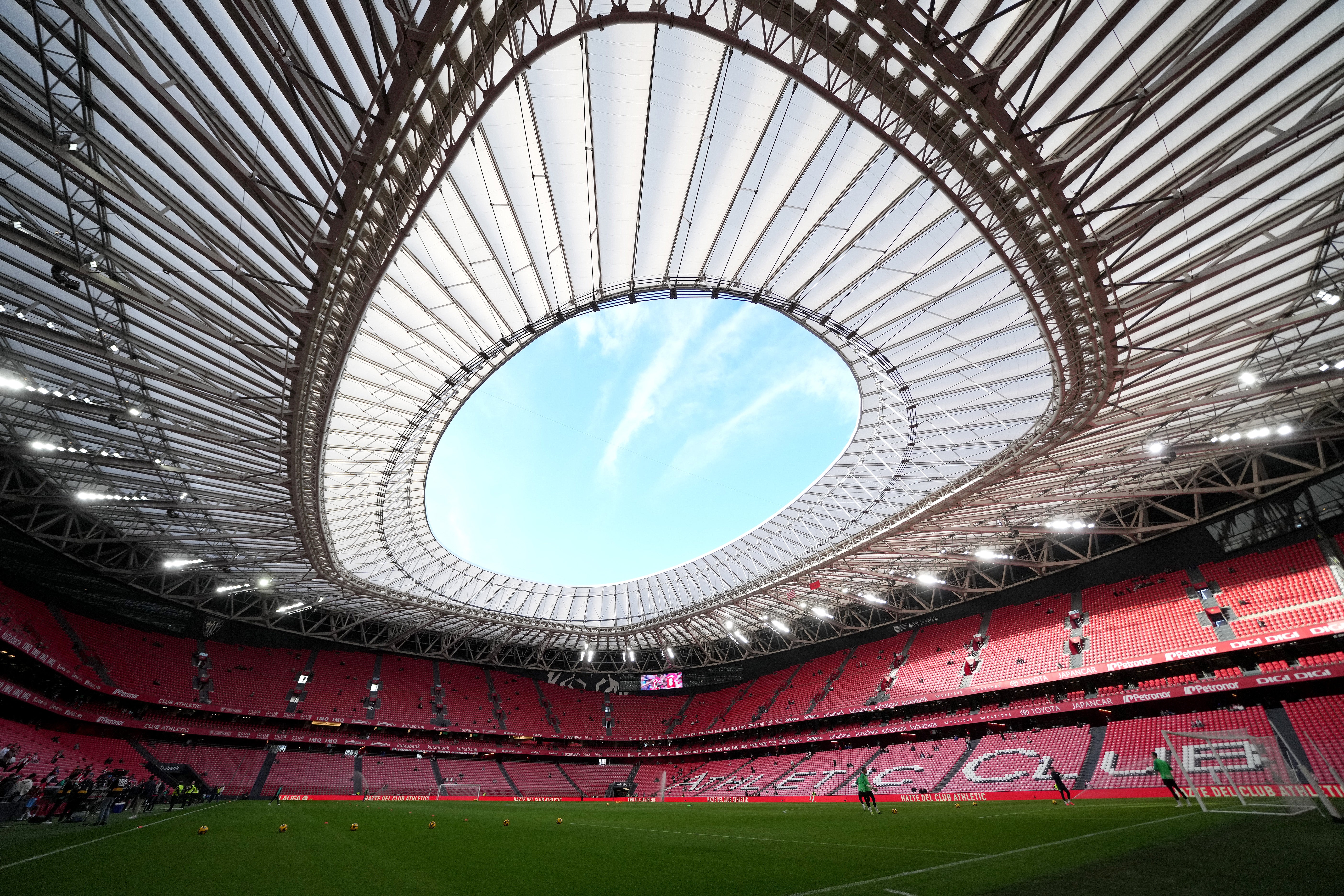 How ‘scandalous’ Europa League final left Tottenham and Manchester United fans scrambling