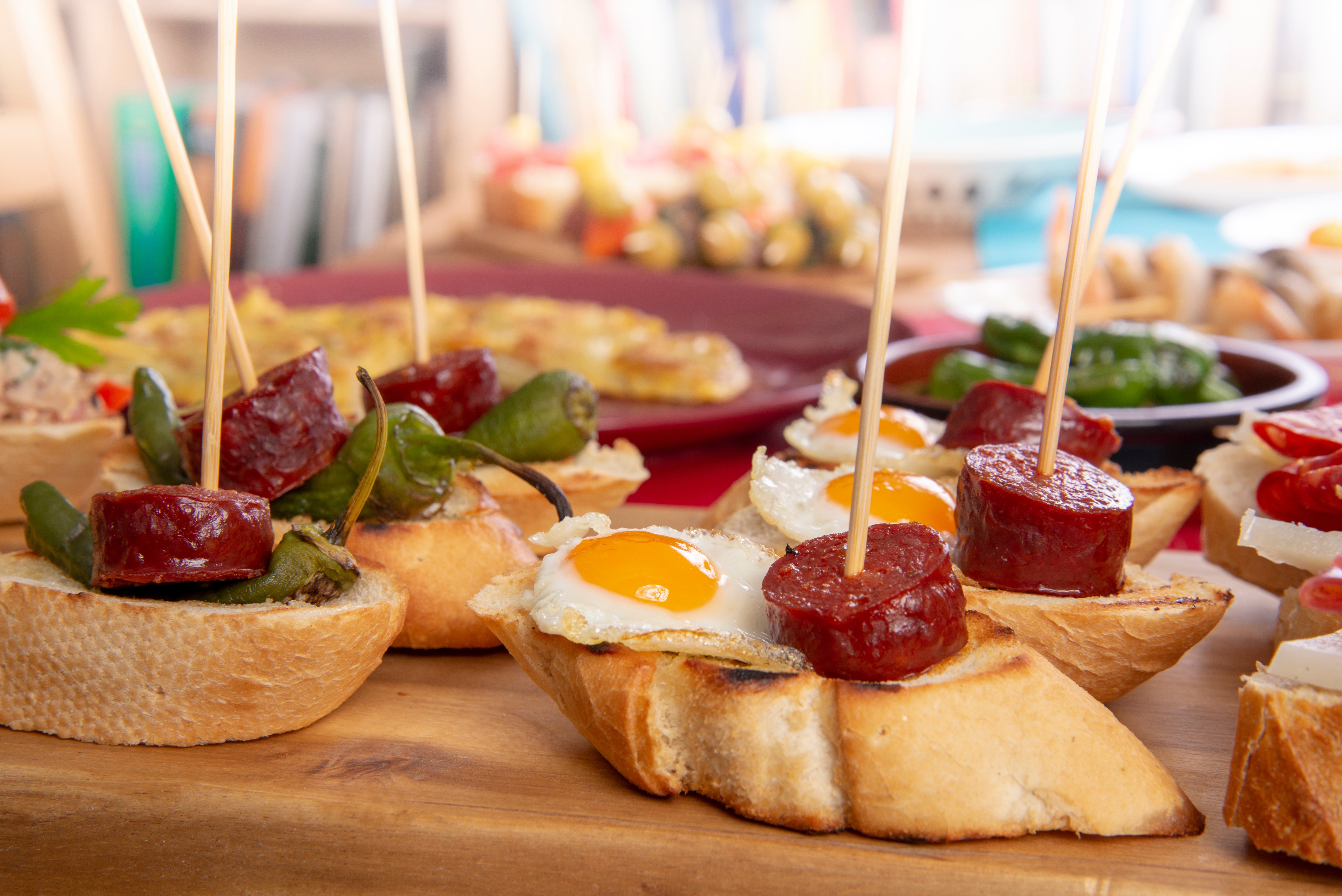 In Spain, dinner doesn’t start until 8.30 or 9pm. Turn up at 6pm and Americans will face ‘puzzled hosts’