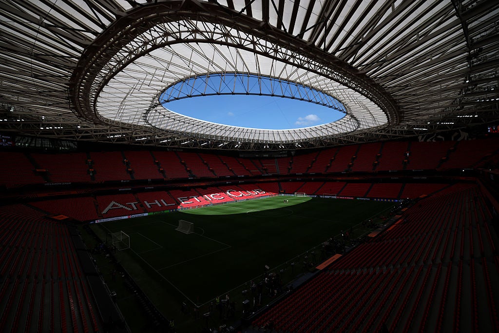 Estadio de San Mames budou hostit fascinující střet ideologů