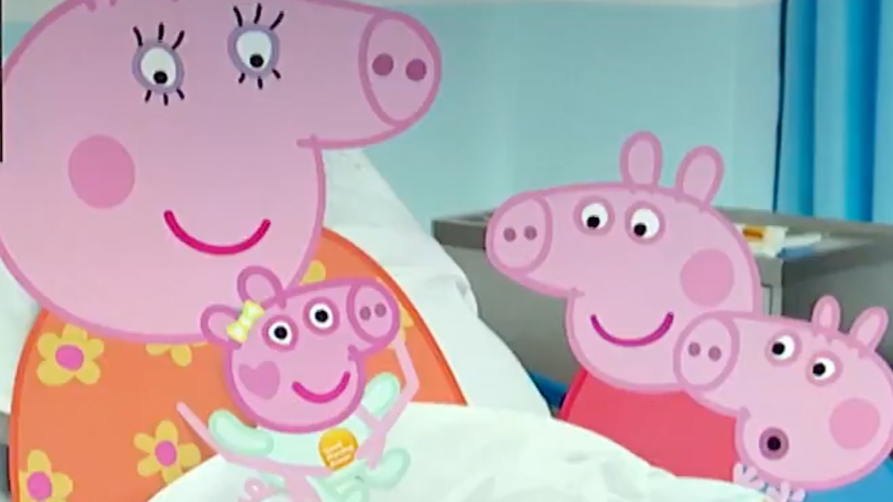 <p>Peppa Pig welcomes baby sister Evie as Mummy Pig gives birth</p>