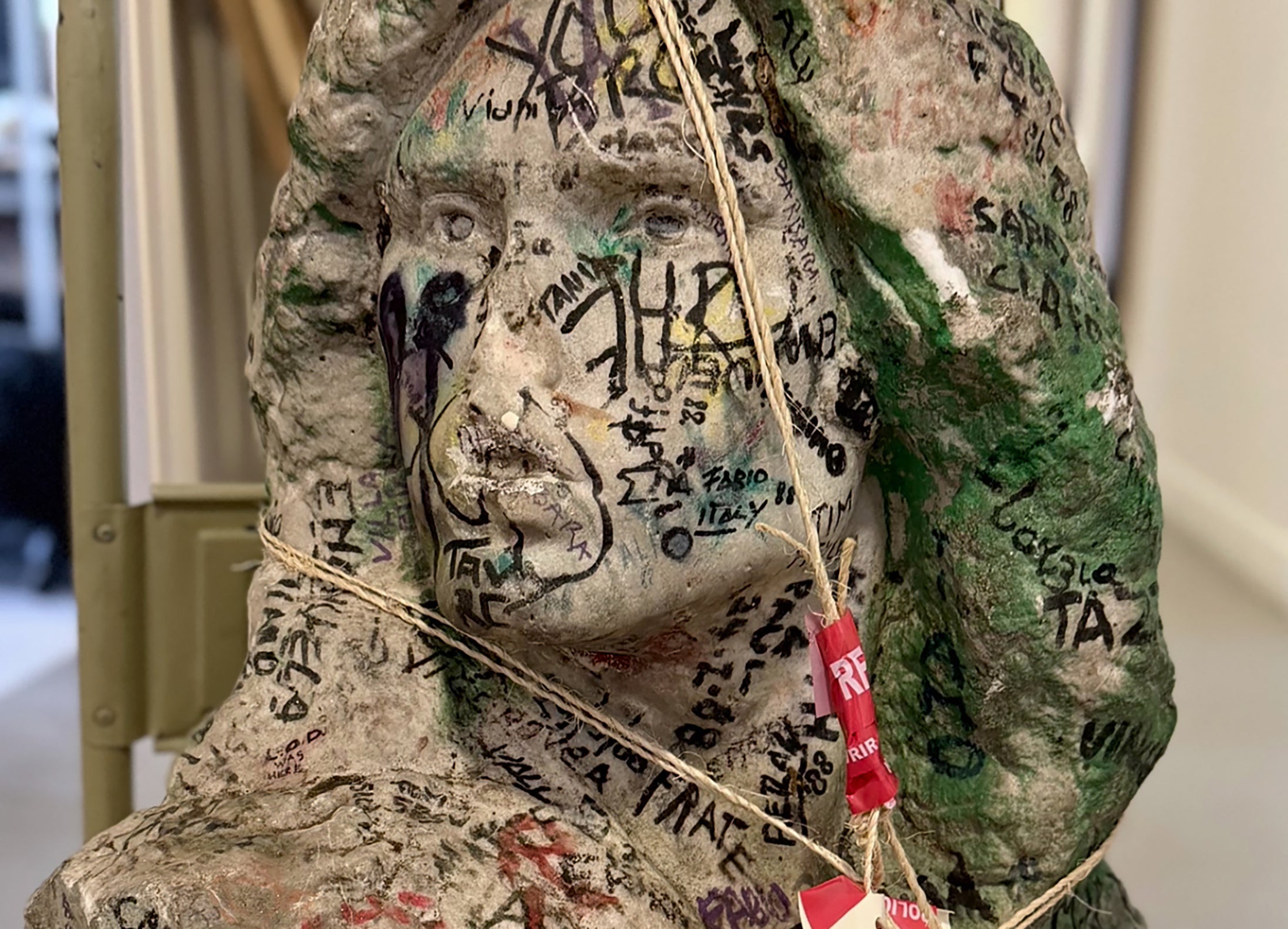 Jim Morrison’s bust went missing from a Paris cemetery in 1988