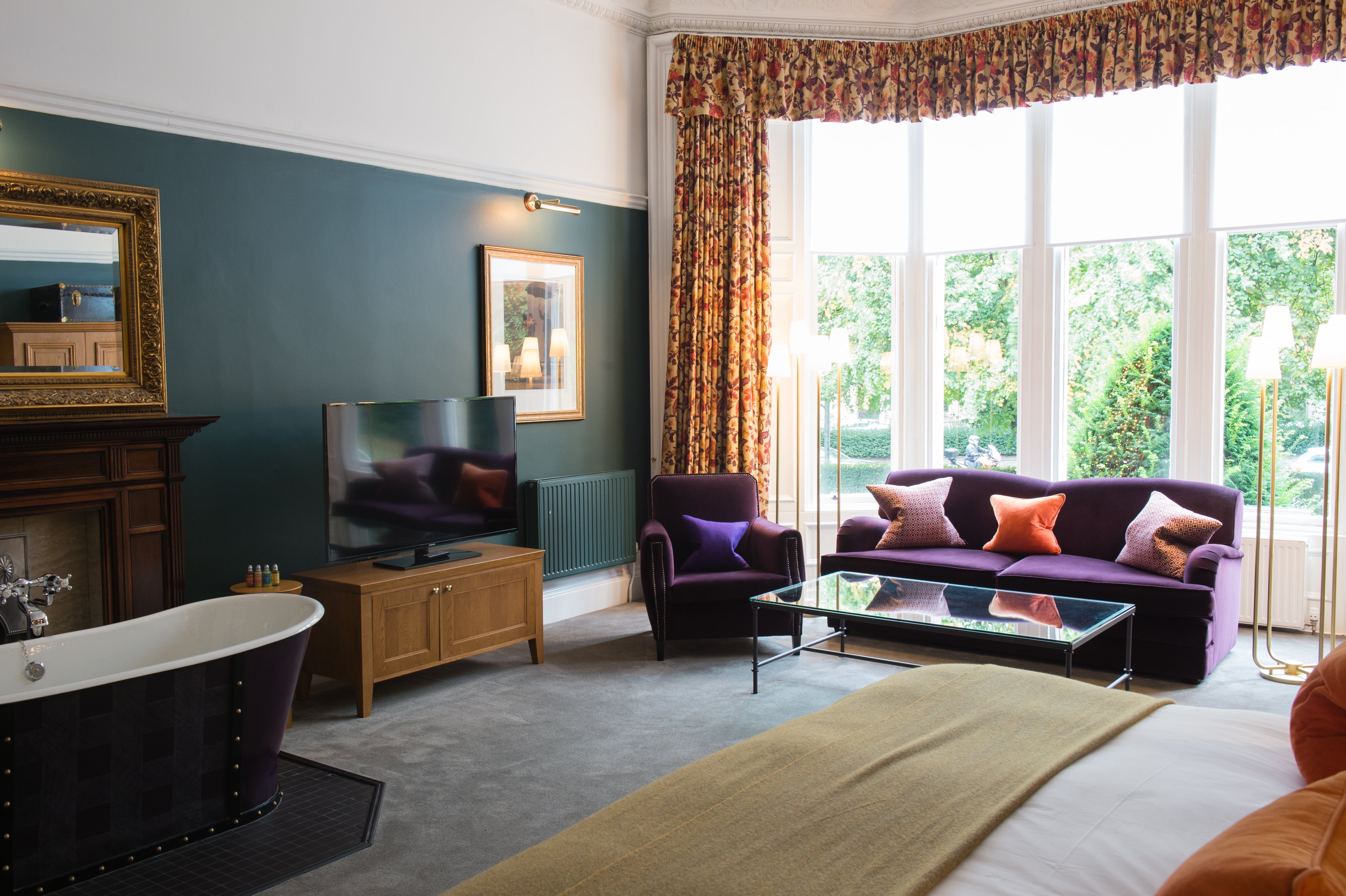 Decor at One Devonshire Gardens compliments the building’s Victorian heritage