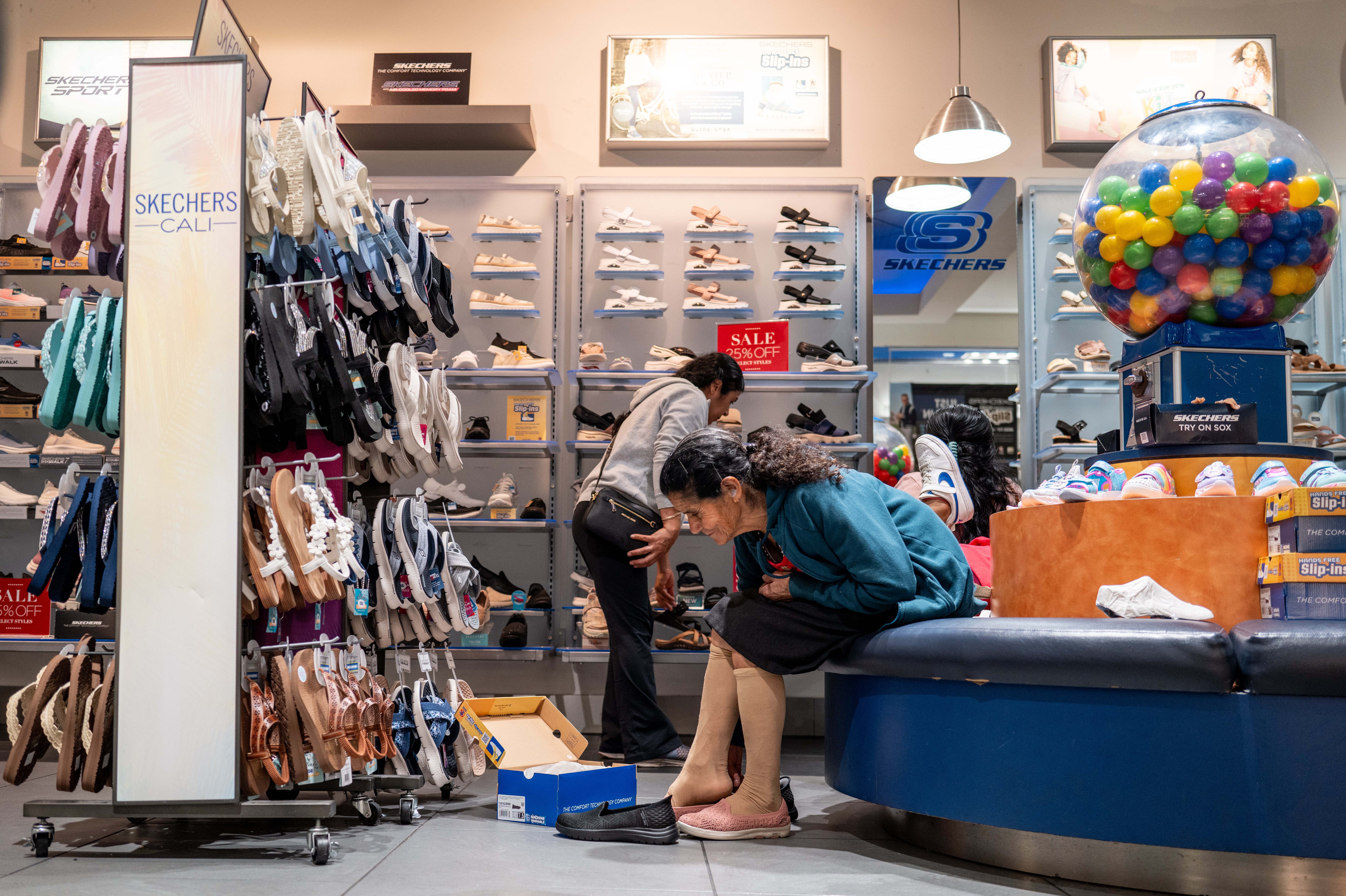 President Donald Trump’s tariffs are expected to affect at least some Memorial Day weekend sales as retailers like Walmart warn of higher prices.