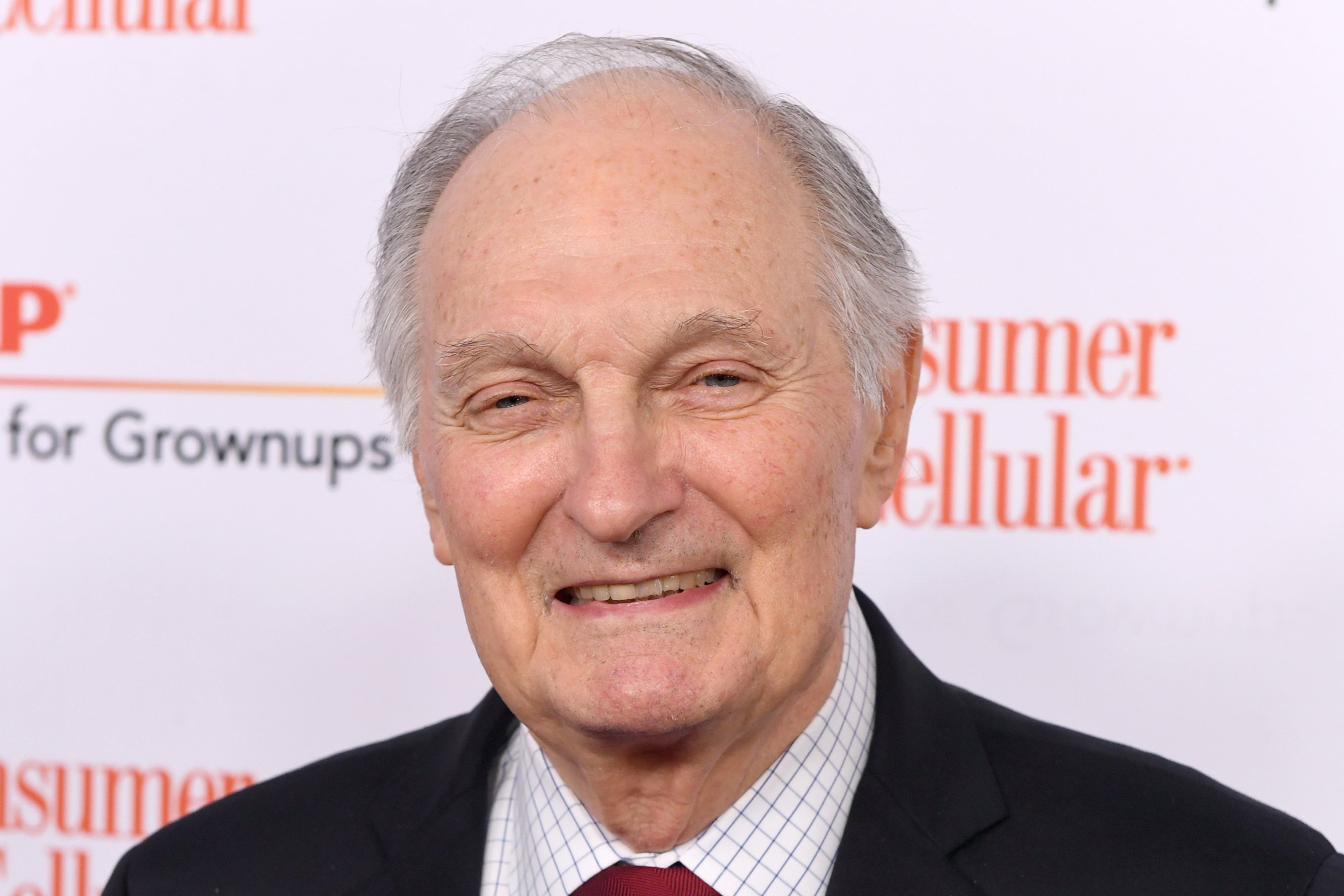 Four Seasons creator Alan Alda gives update after Parkinson’s disease diagnosis