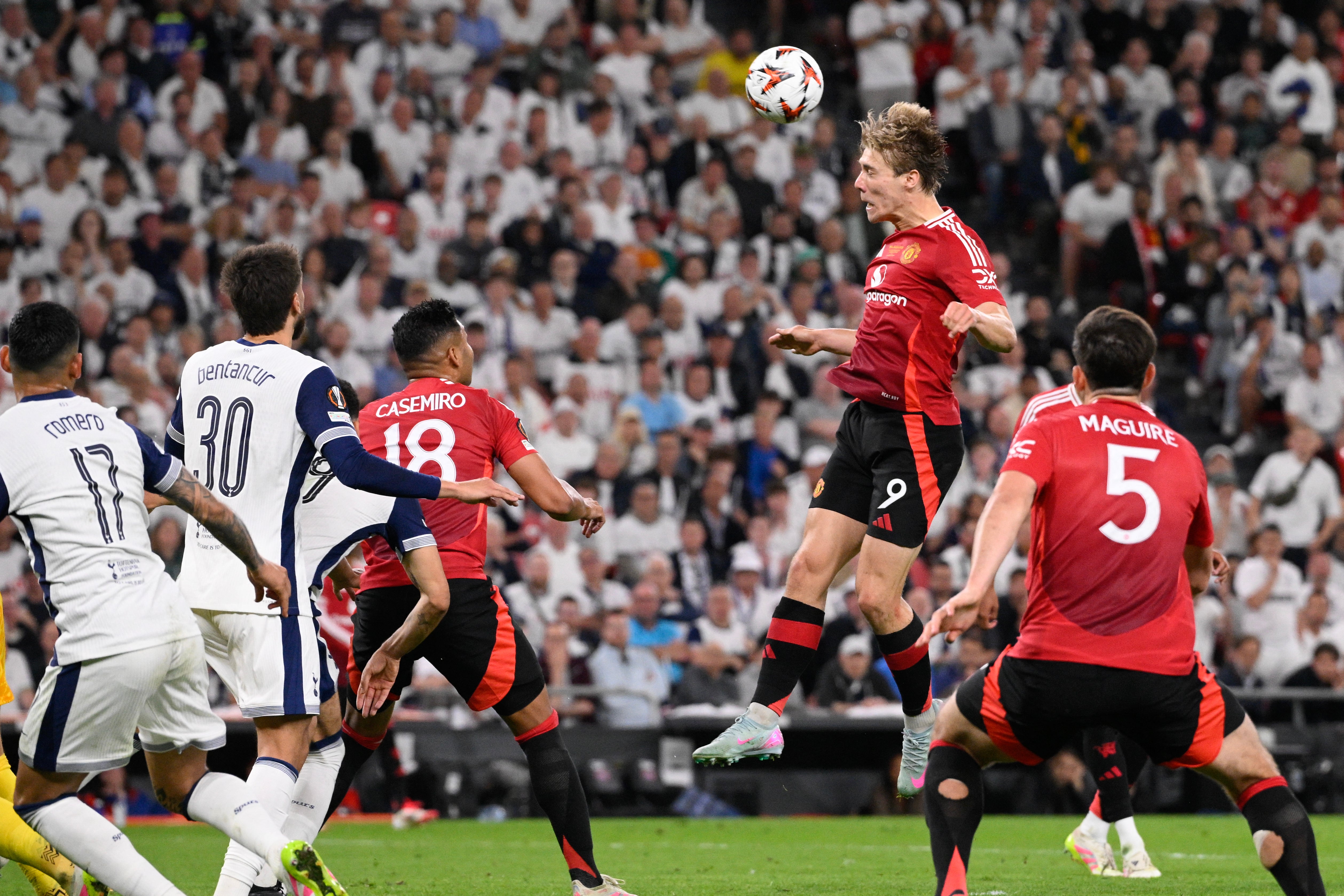 Manchester United potřebuje nového útočníka s Rasmus Hojlund, který nedoručuje
