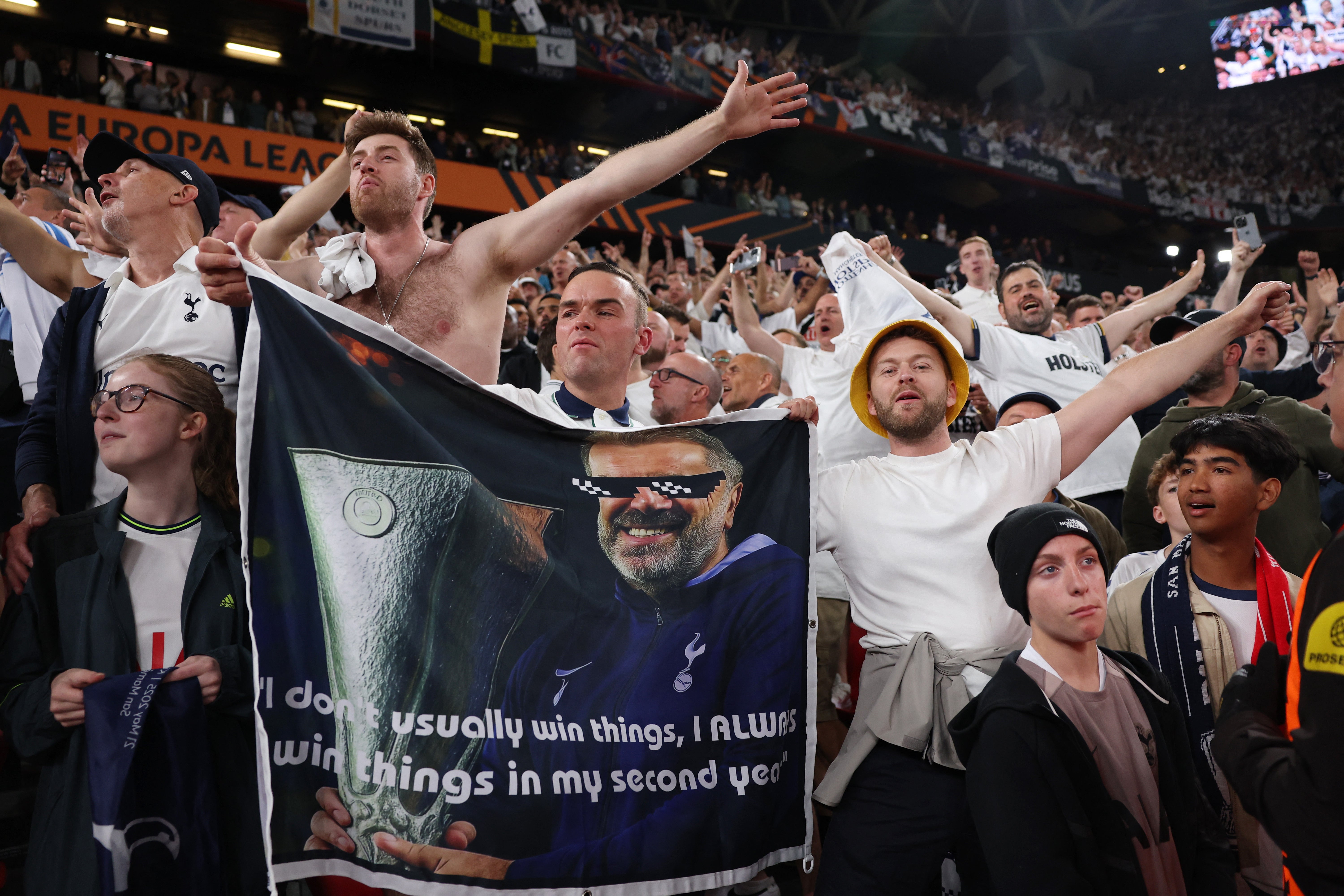 Spurs fans celebrate winning the Europa League