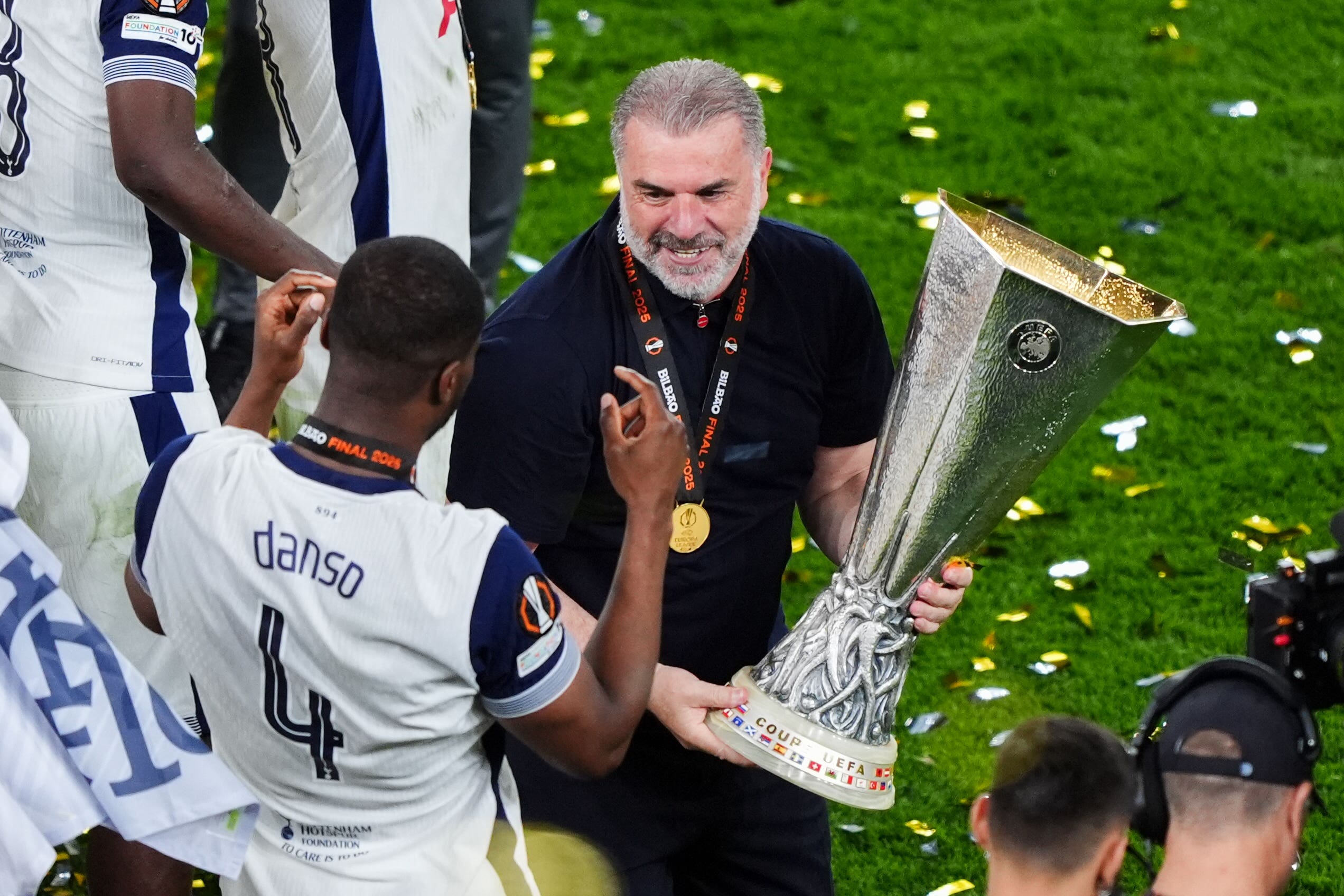 Ange Postecoglou is keen to stay at Spurs