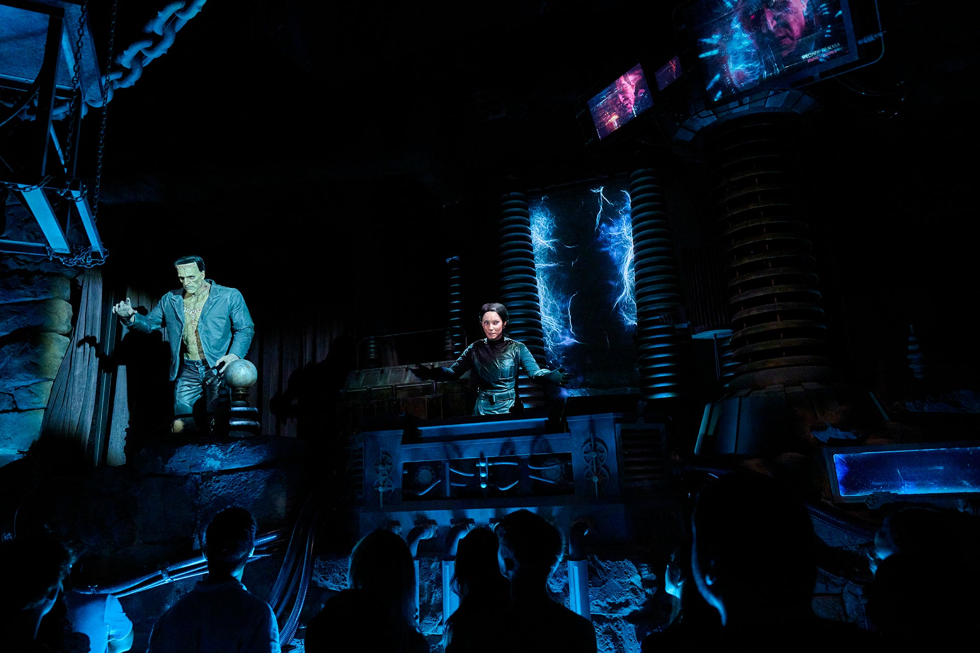 Dark Universe has two outstanding rides: he Monsters Unchained attraction and