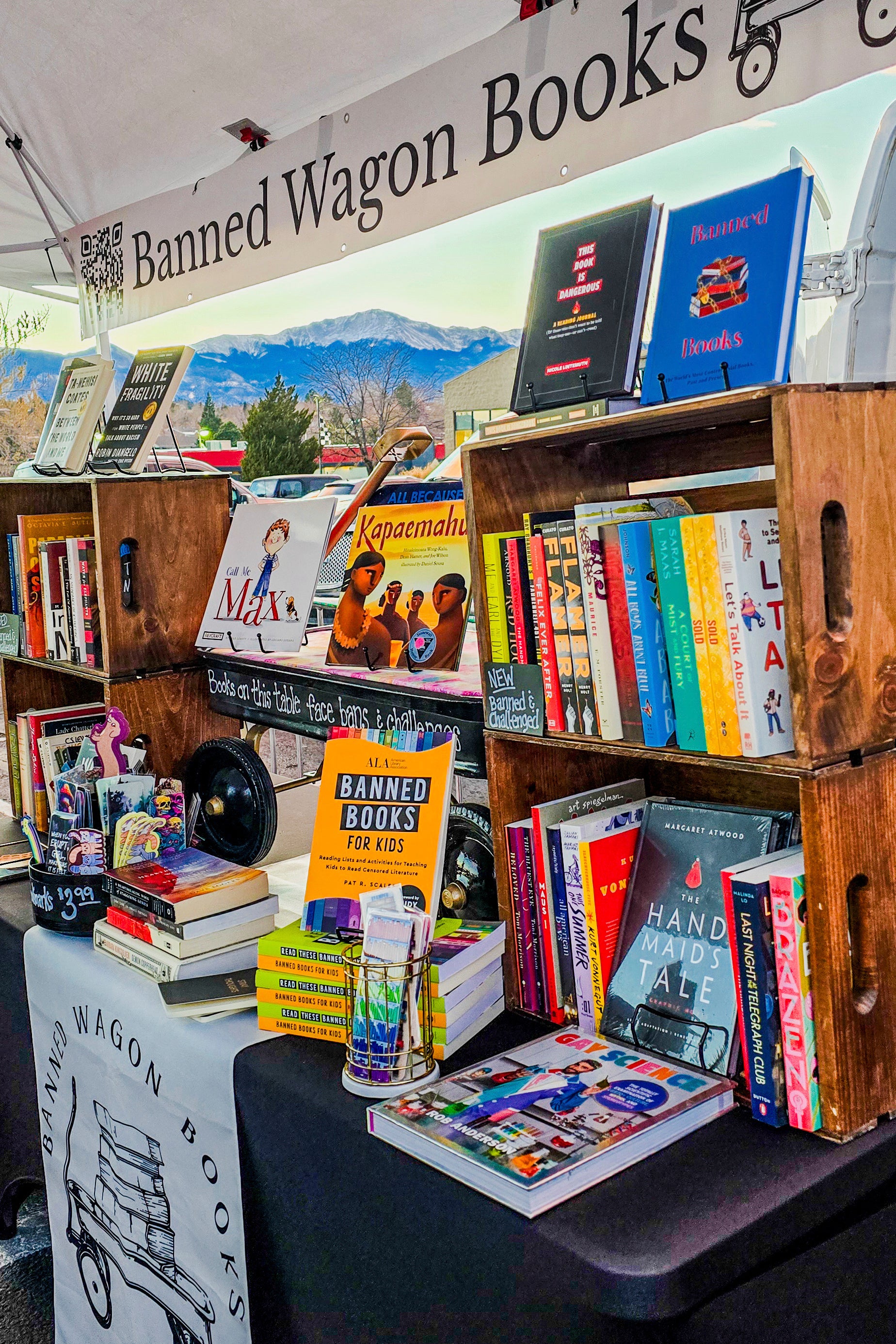 Books Independent Wave