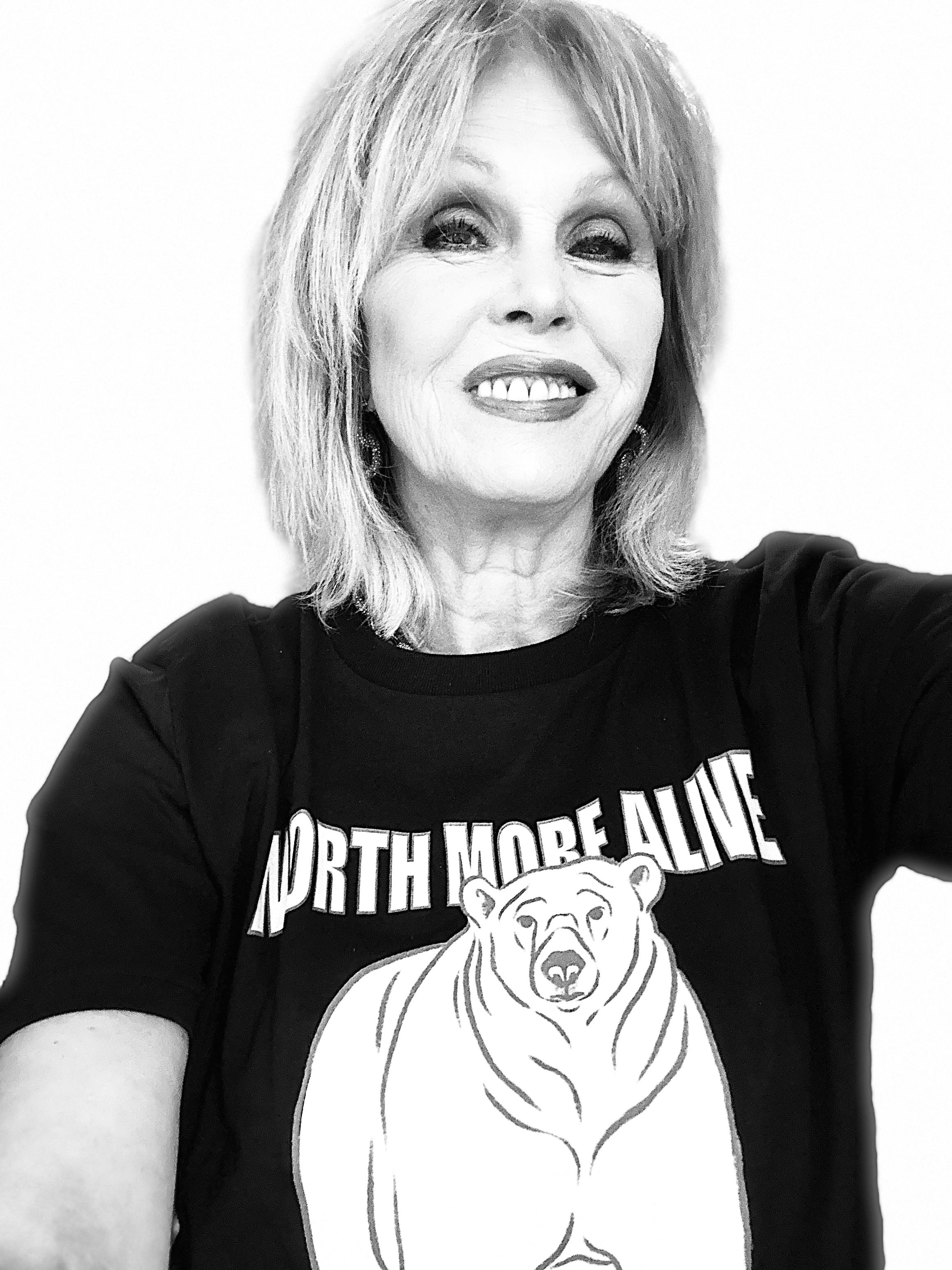 Joanna Lumley backs calls for a ban on trophy hunting
