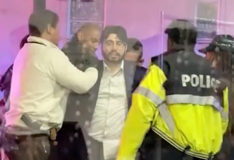 Video footage shows the moment that suspected gunman Elias Rodriguez was arrested by DC police