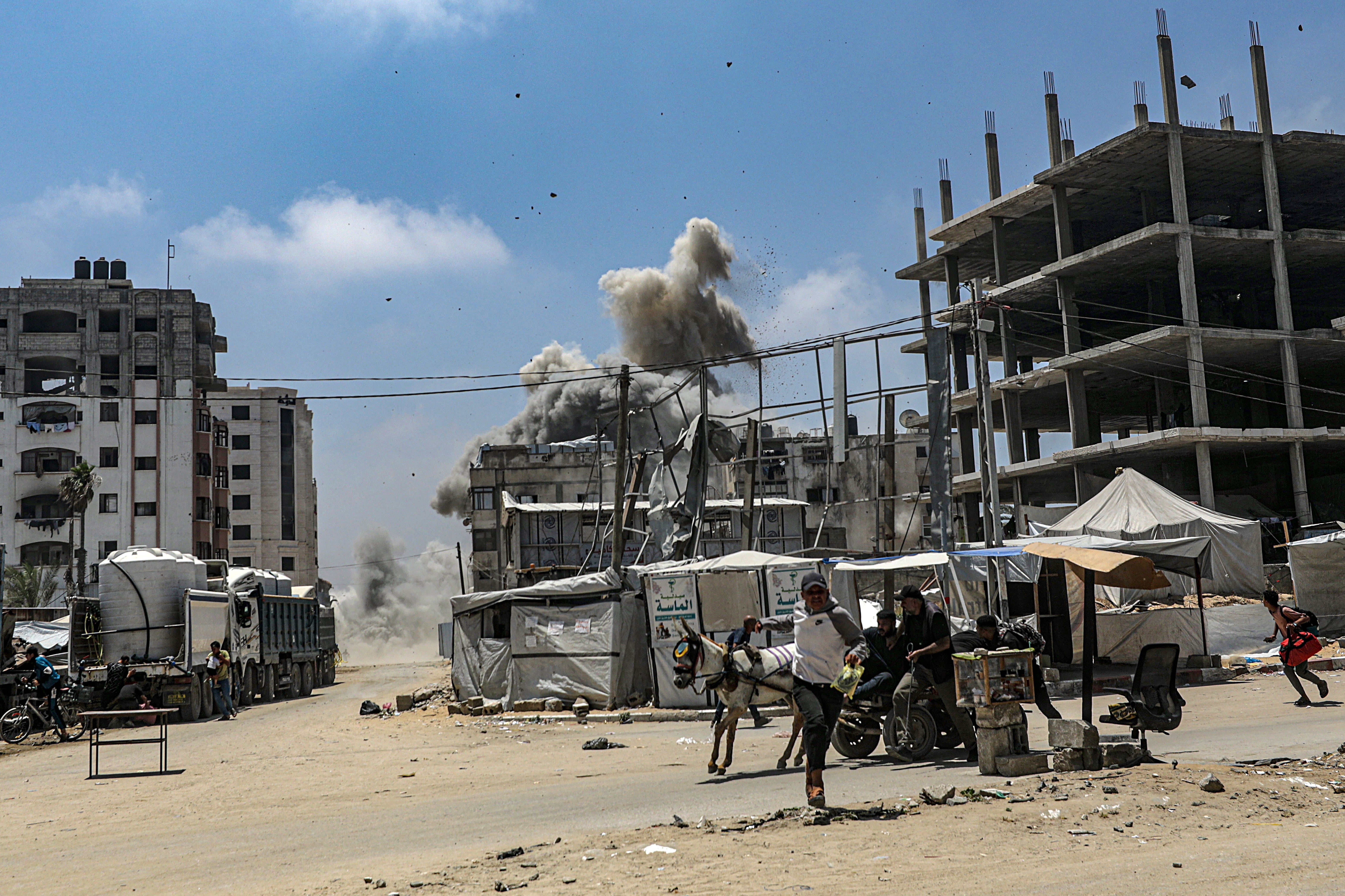 The bodies of 79 people killed by Israeli strikes have been taken to hospitals in the past 24 hours, Gaza’s health ministry said