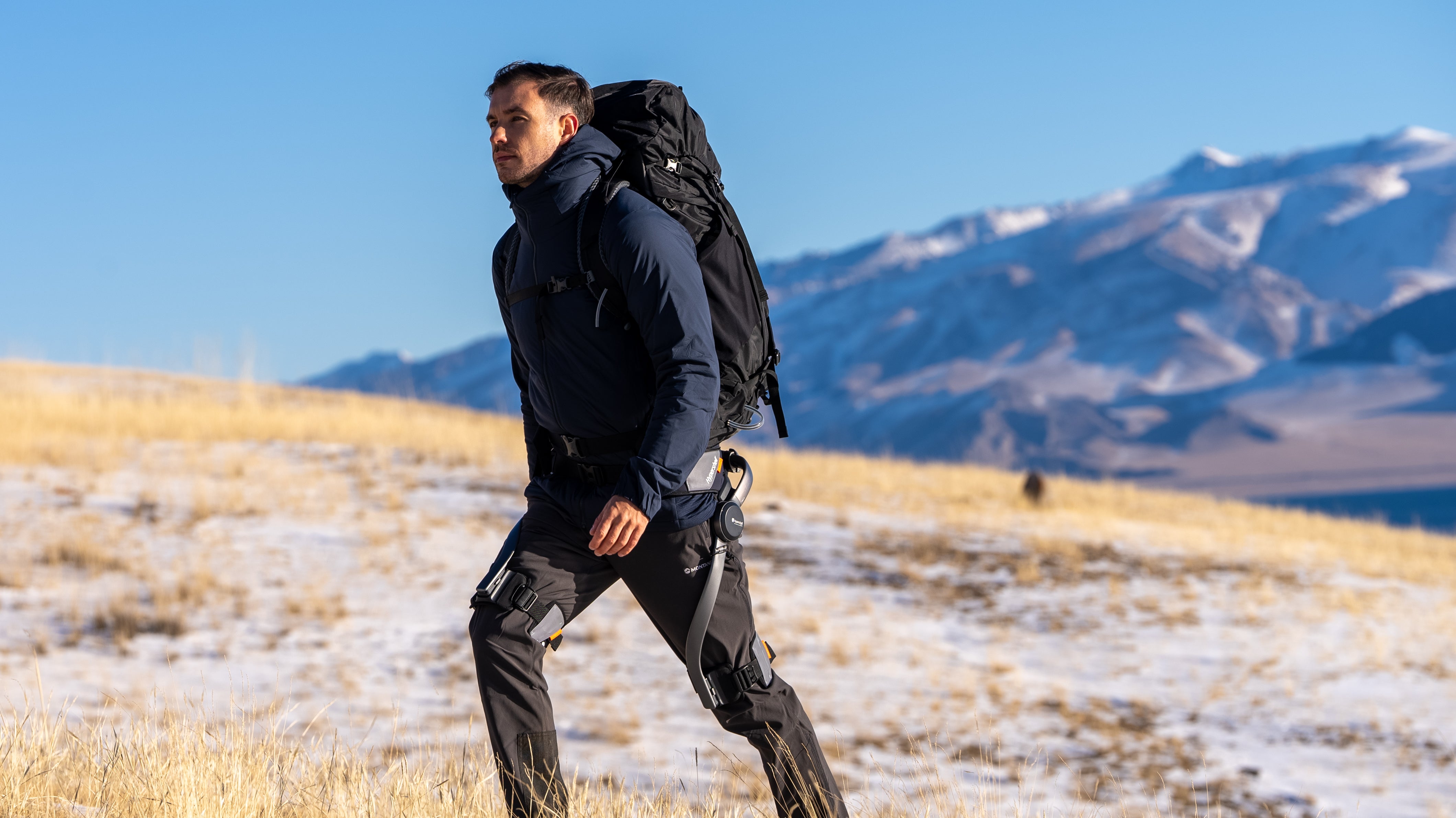 The technology works on your weight distribution and relieves strain on the muscles