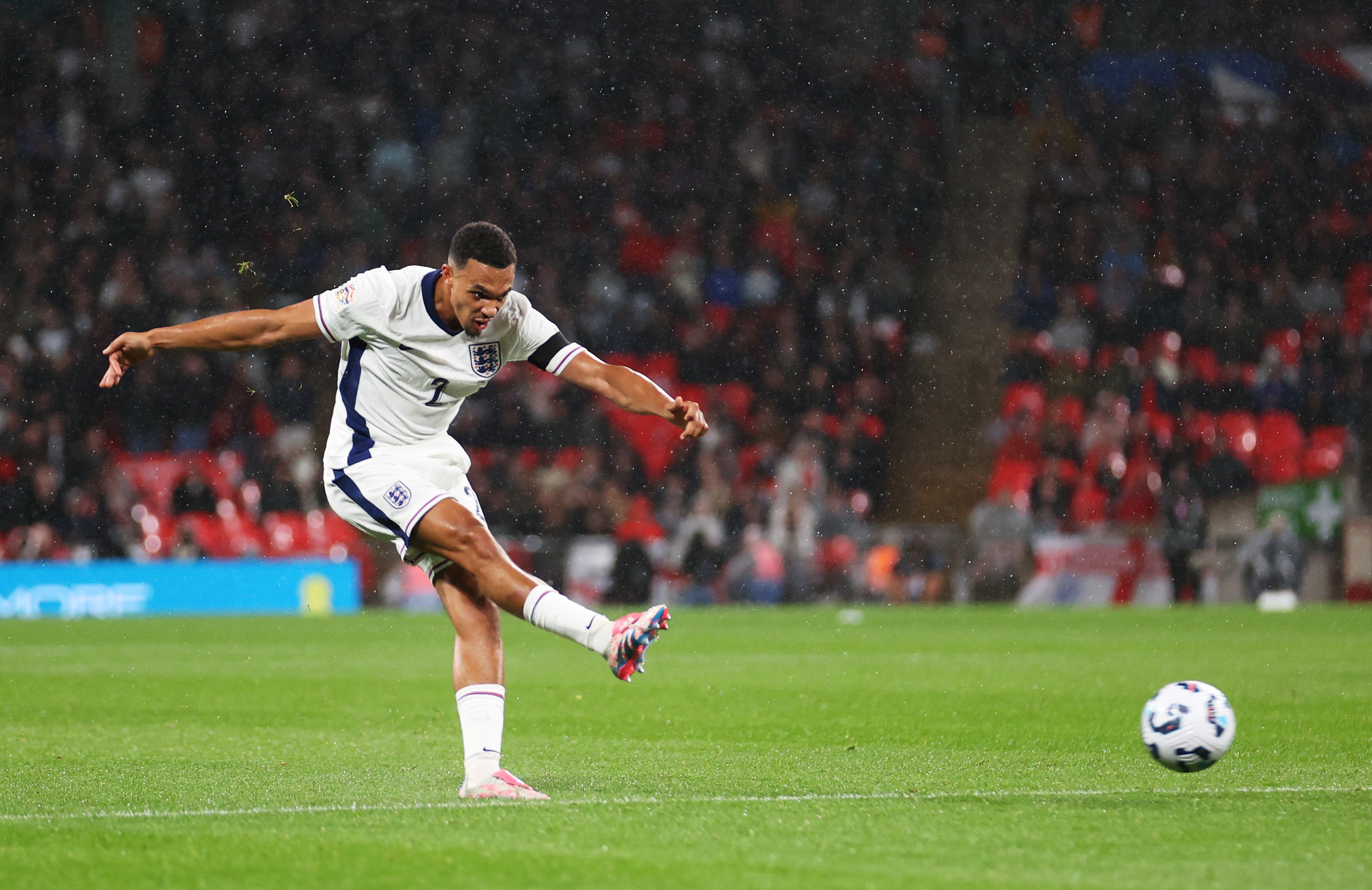 Trent Alexander-Arnold shoots for England