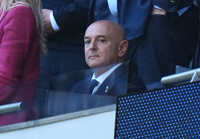 Daniel Levy a Tottenham letos v létě zmeškali další potenciálně klíčový převod