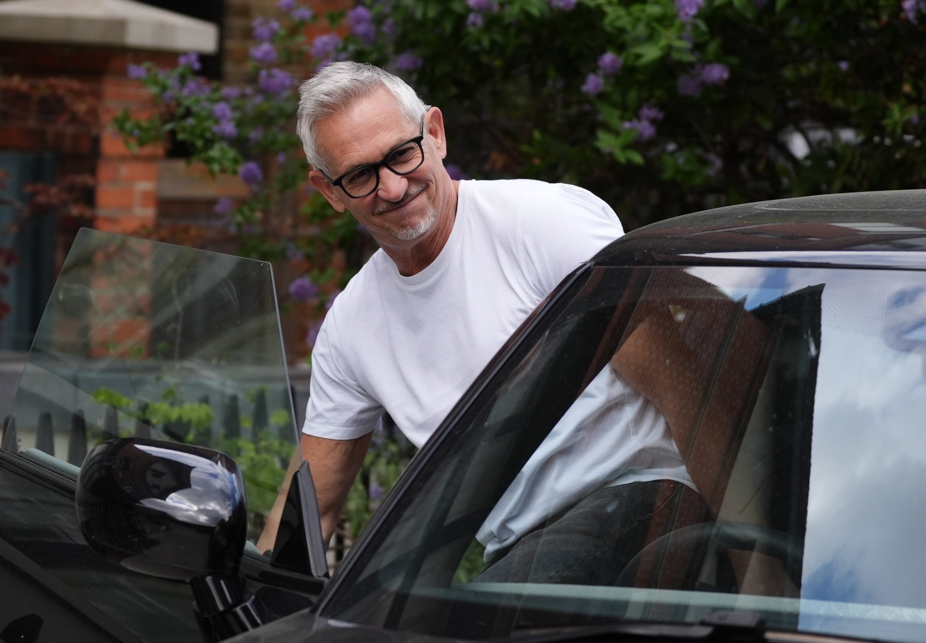Match of the Day President Gary Lineker mimo domov v Londýně