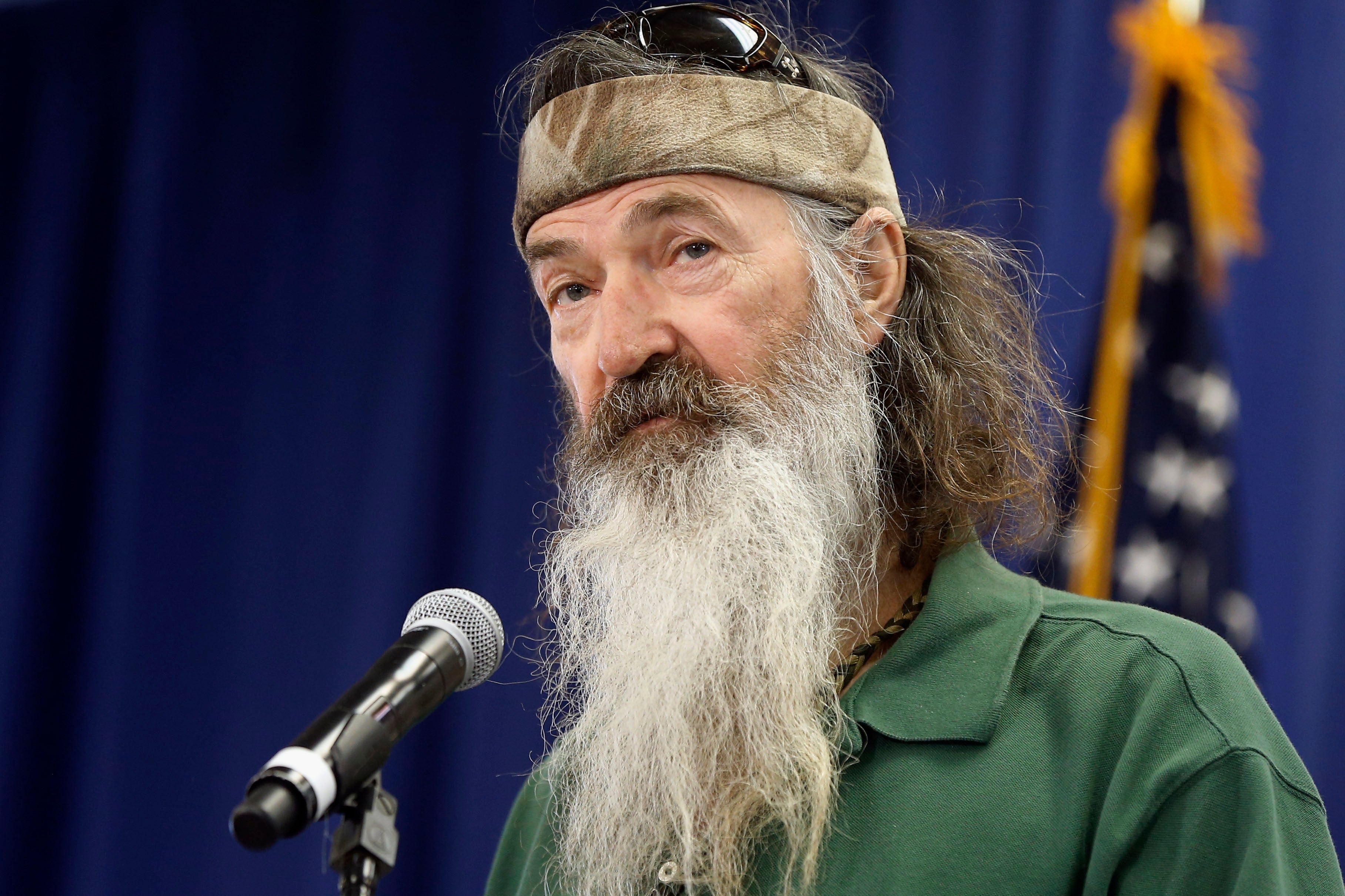 توفي Phil Robertson من 