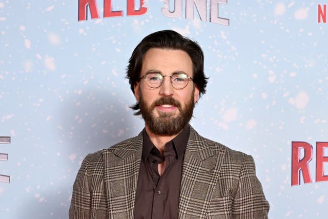 <p>Chris Evans</p>
