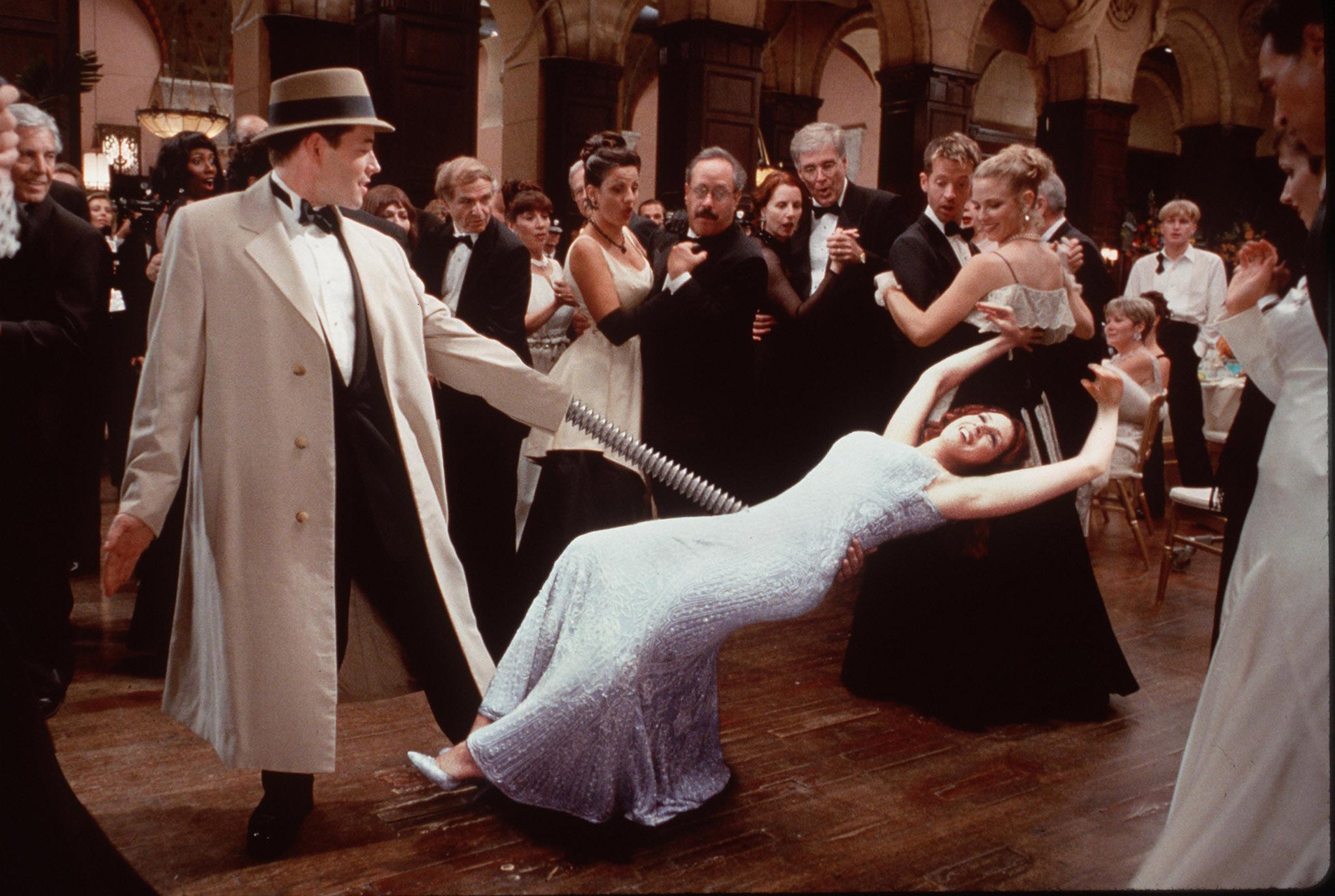 Matthew Broderick and Joely Fisher in ‘Inspector Gadget’
