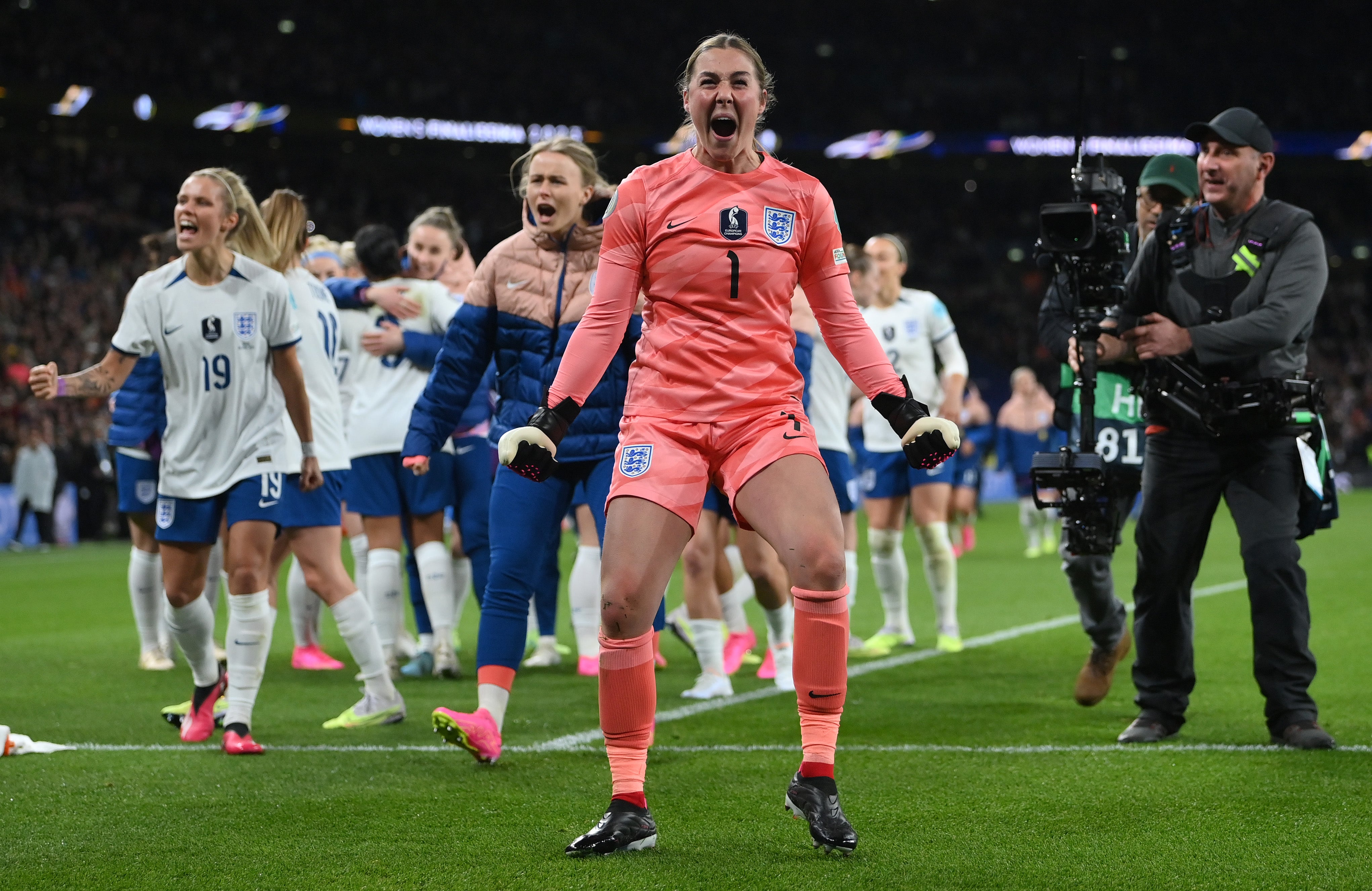 Mary Earps’ shock retirement is the start of a much-needed new era for the Lionesses